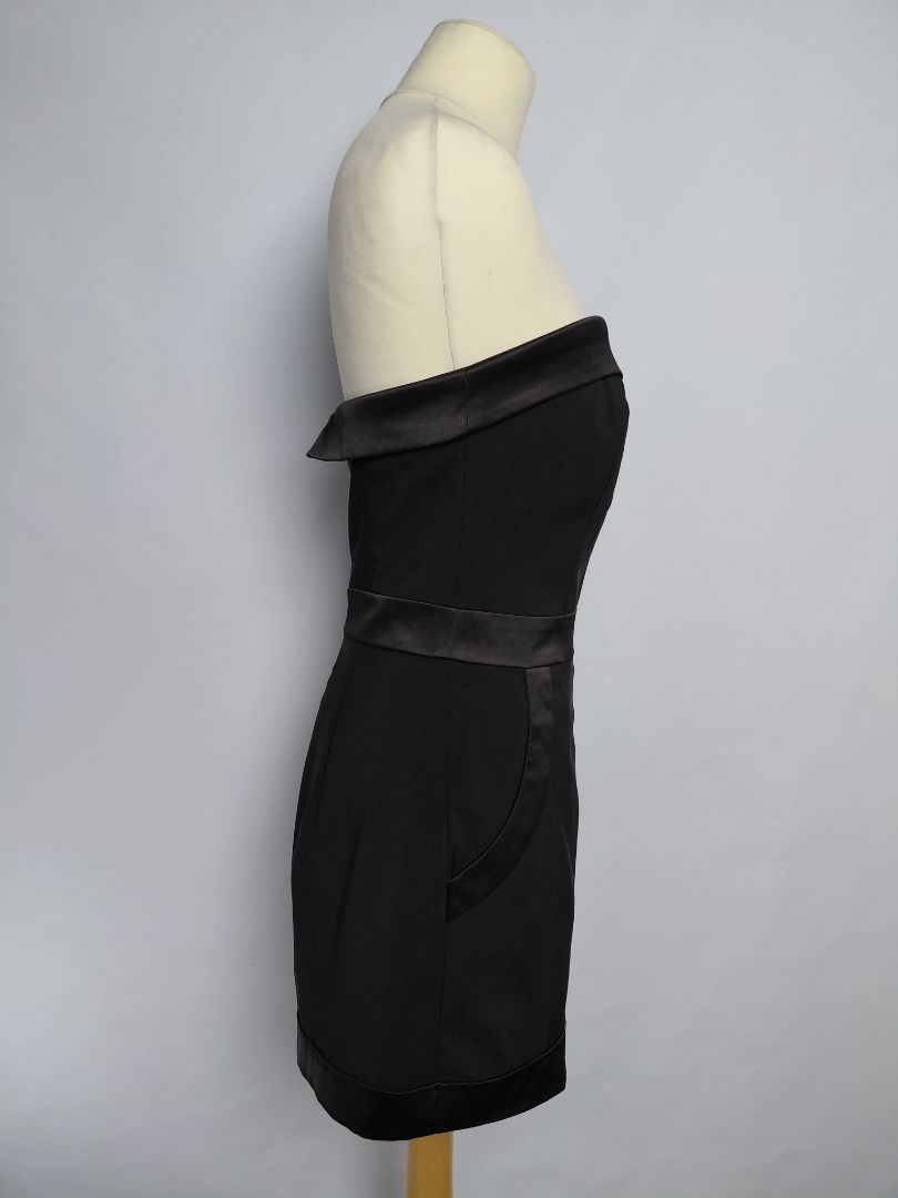 Stuttbuxna samfestingur (tux style), EUR 38, Asos