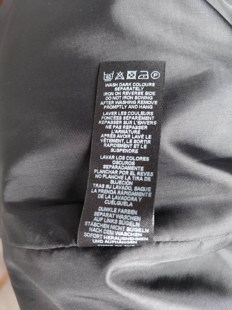 Stuttbuxna samfestingur (tux style), EUR 38, Asos