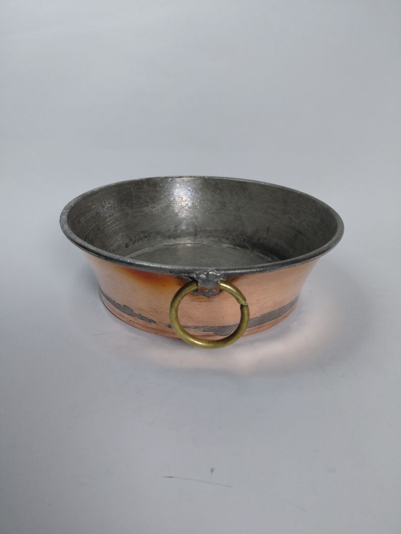 Vintage copper pan with handle