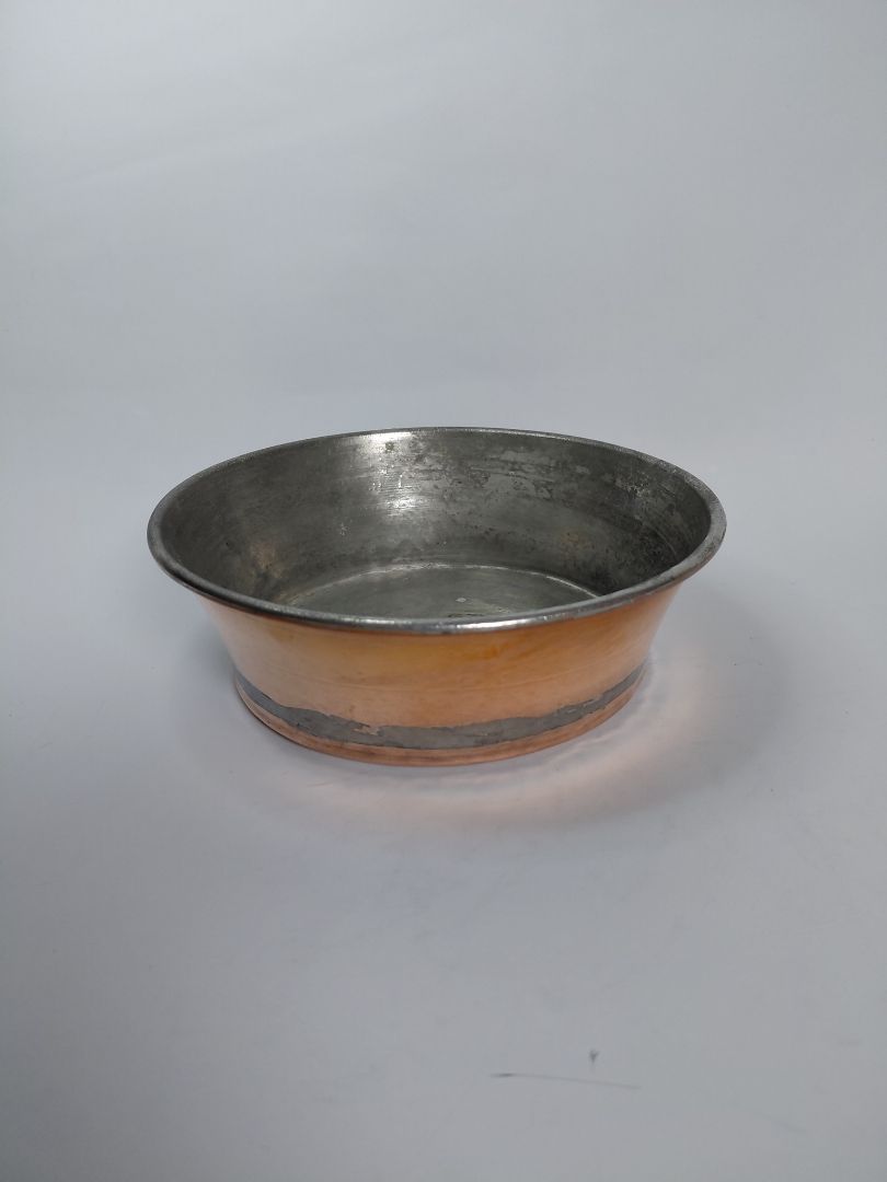 Vintage copper pan with handle