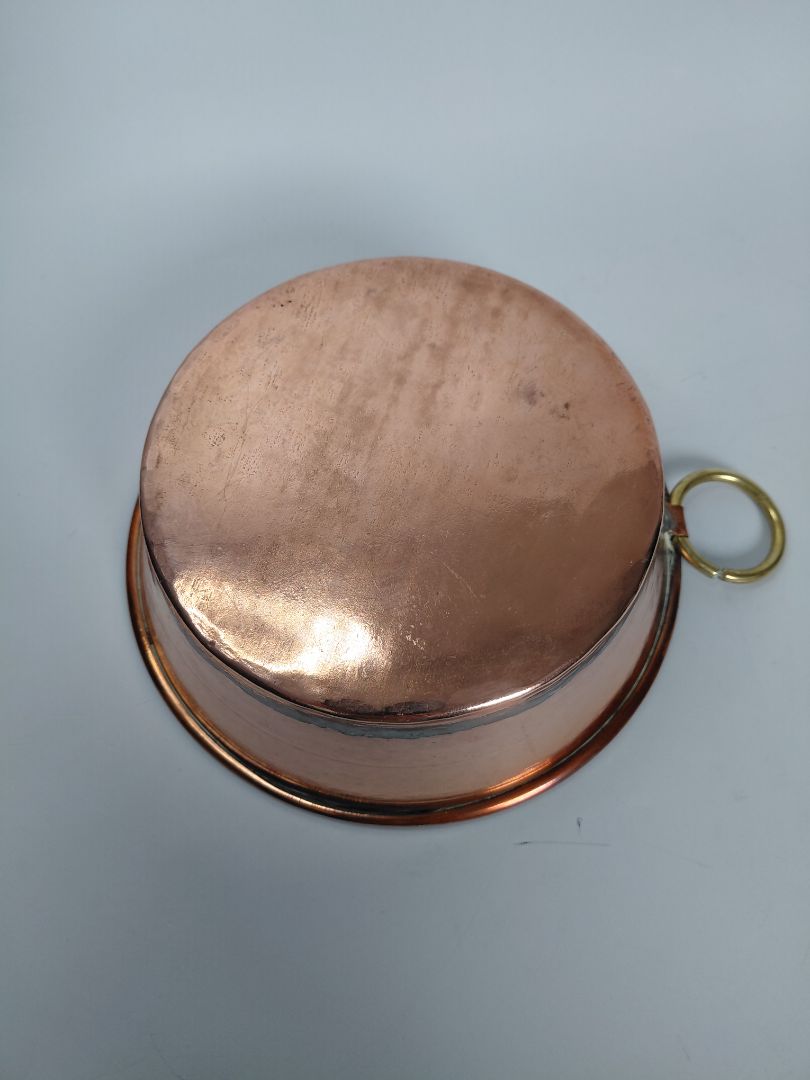 Vintage copper pan with handle