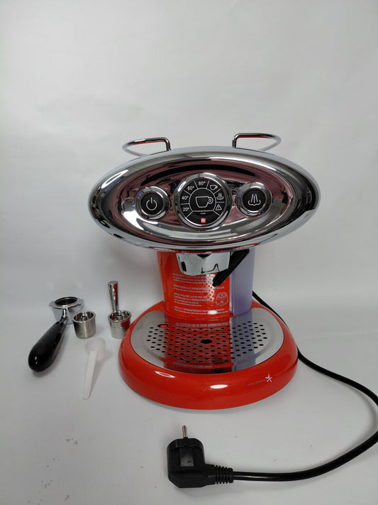 Espresso kaffivél með mjólkurflóara, Illy