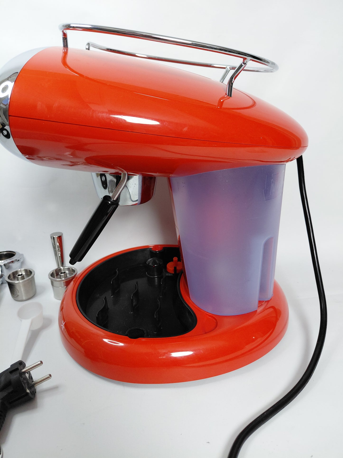 Espresso kaffivél með mjólkurflóara, Illy