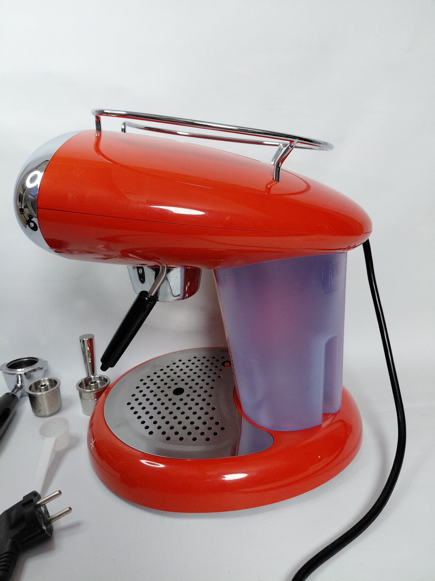 Espresso kaffivél með mjólkurflóara, Illy