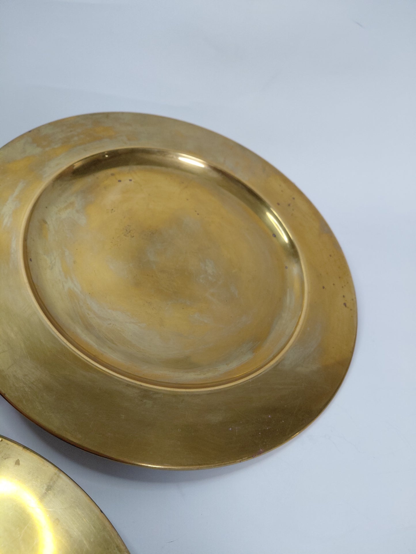 Vintage brass undirdiskar (4 stk) 28 cm