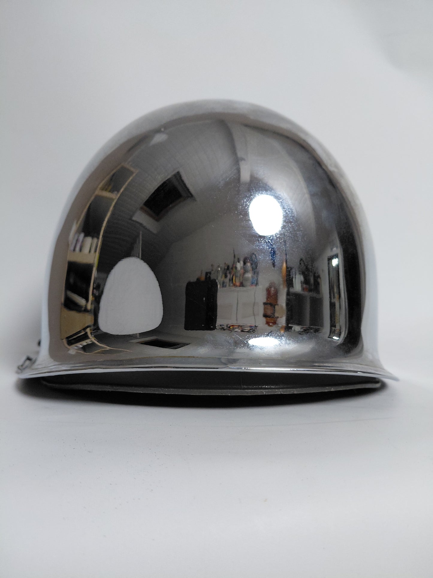 Vintage hjálmur (U.S. Military Police (MP) / Navy Honor Guard M1)