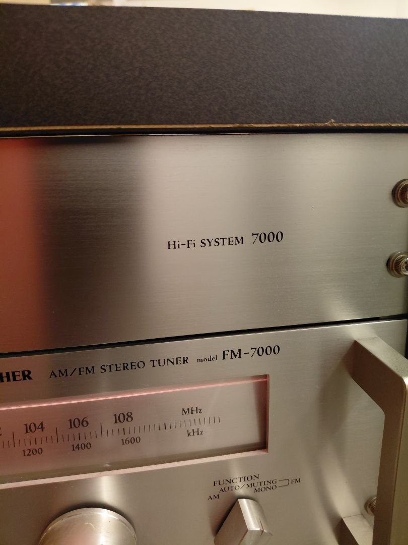 Hljómflutningskerfi Fisher Studio-Standard “Hi-Fi System 7000”, Fisher