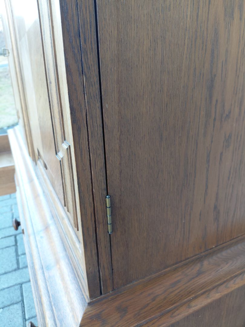 Vintage (1945) Danish cabinet in Jacobsen style with a beautiful history, C. Høybye &amp; son furniture establishment