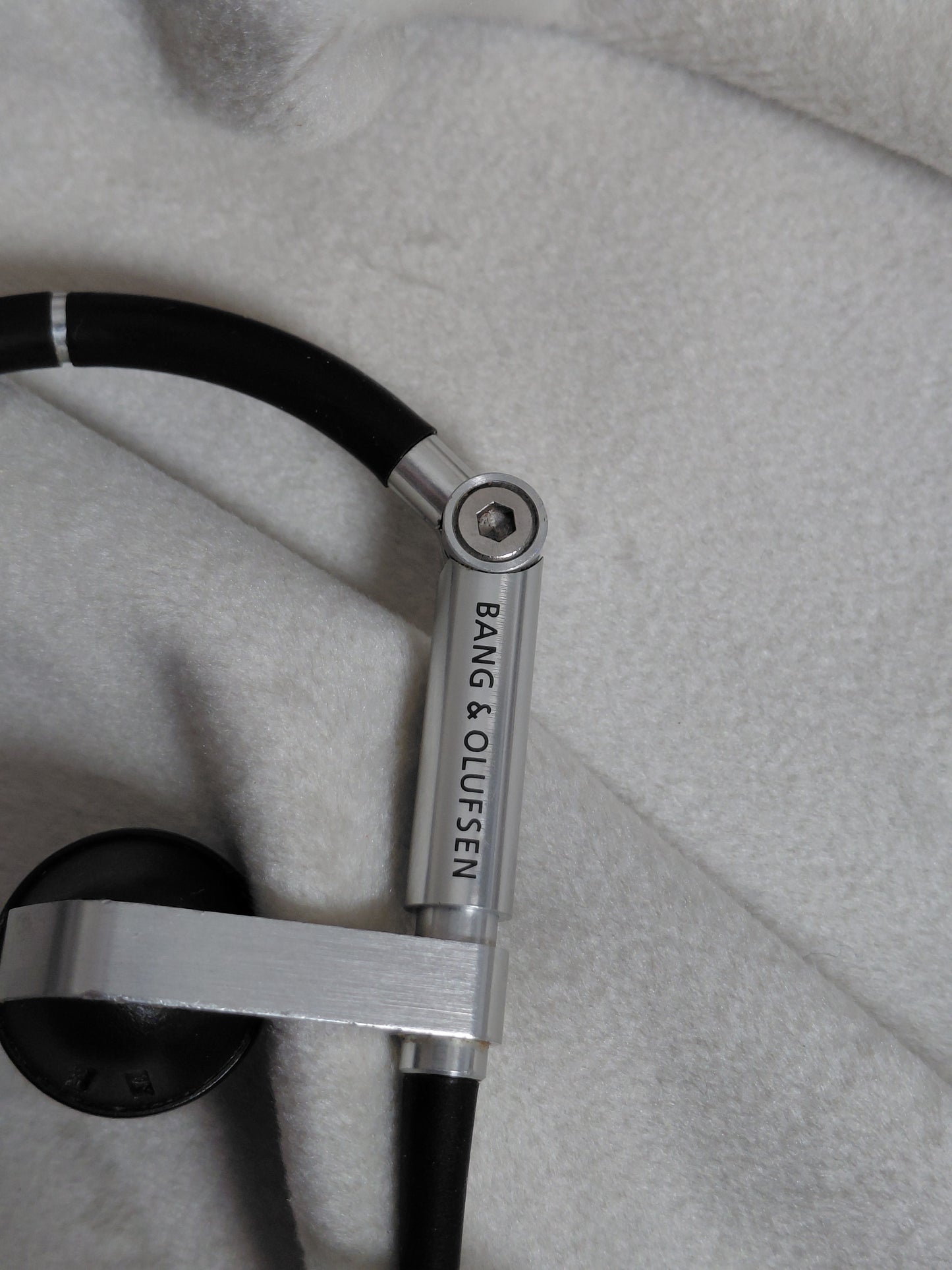 Vintage heyrnatól í eyru með snúru A8 með leður hulstri, Bang & Olufsen