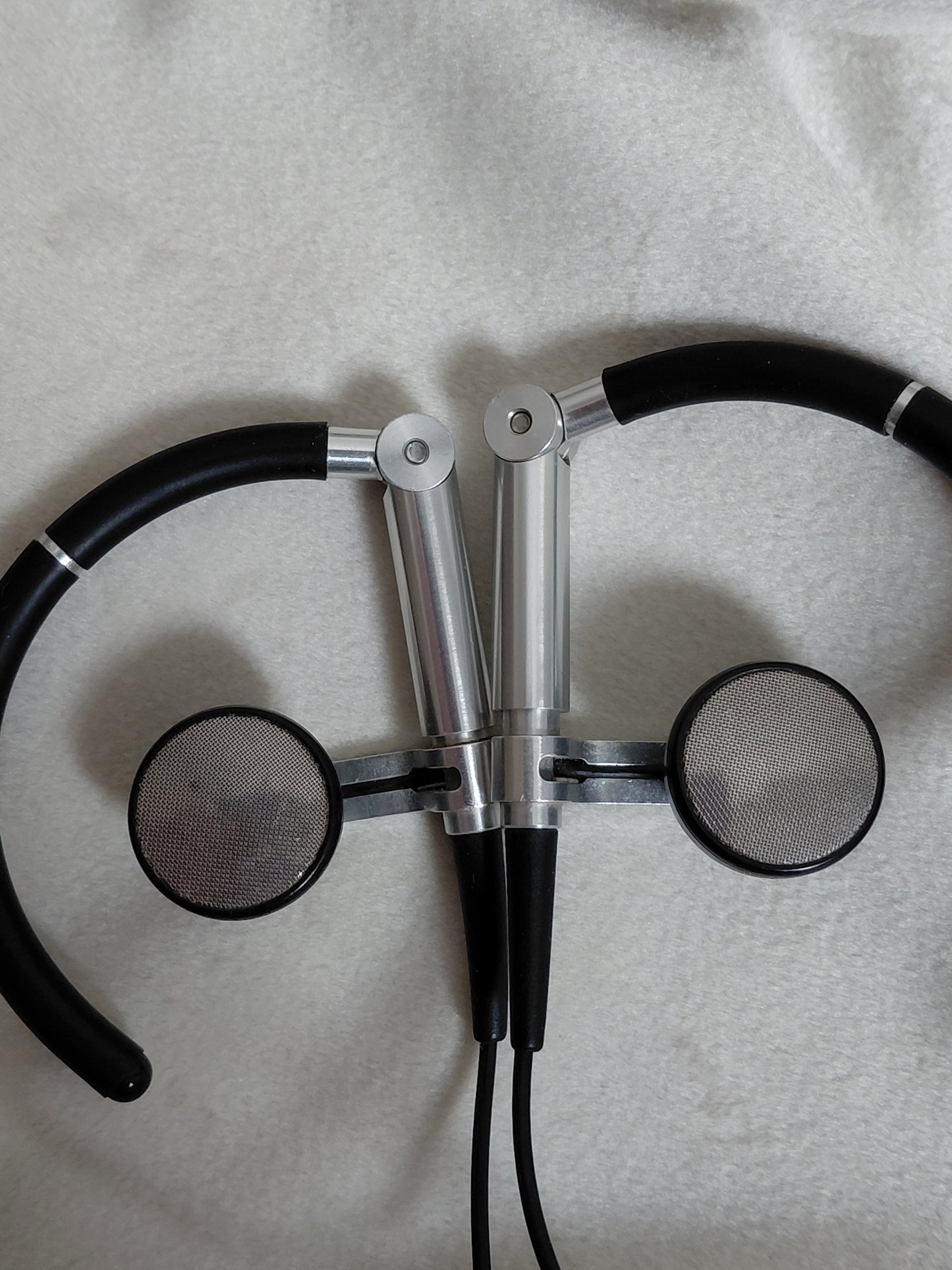 Vintage heyrnatól í eyru með snúru A8 með leður hulstri, Bang & Olufsen