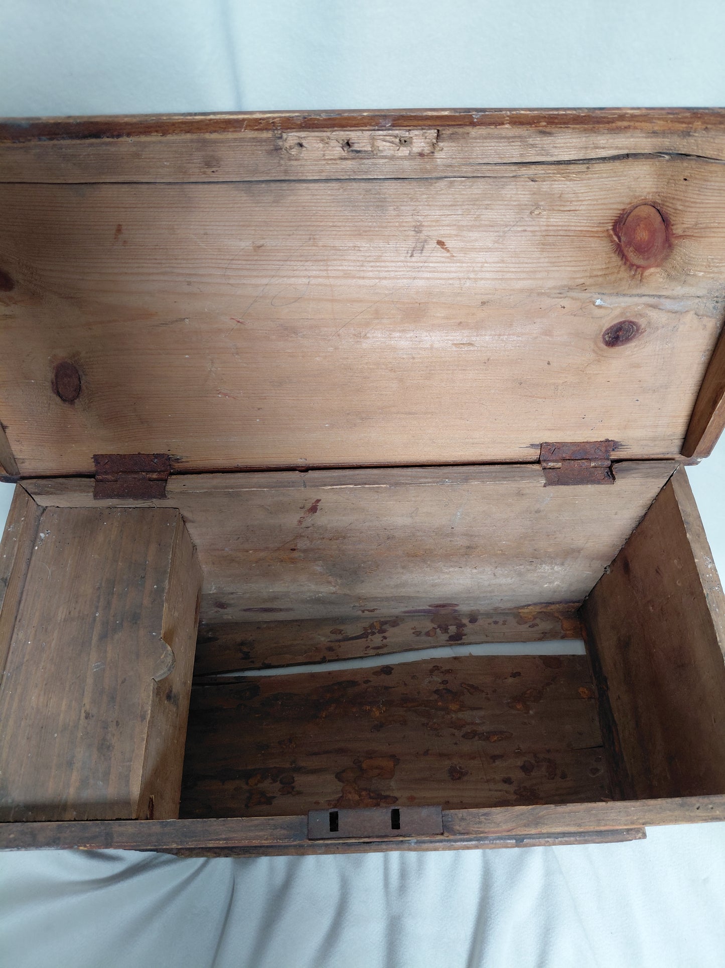 Antík verkfæra kista úr við (1920-1950)