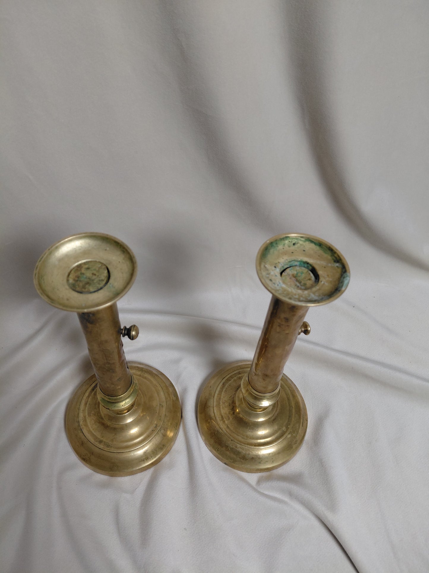 Antík viktorían kertastjakar 2 stk með push-up mekanisma (