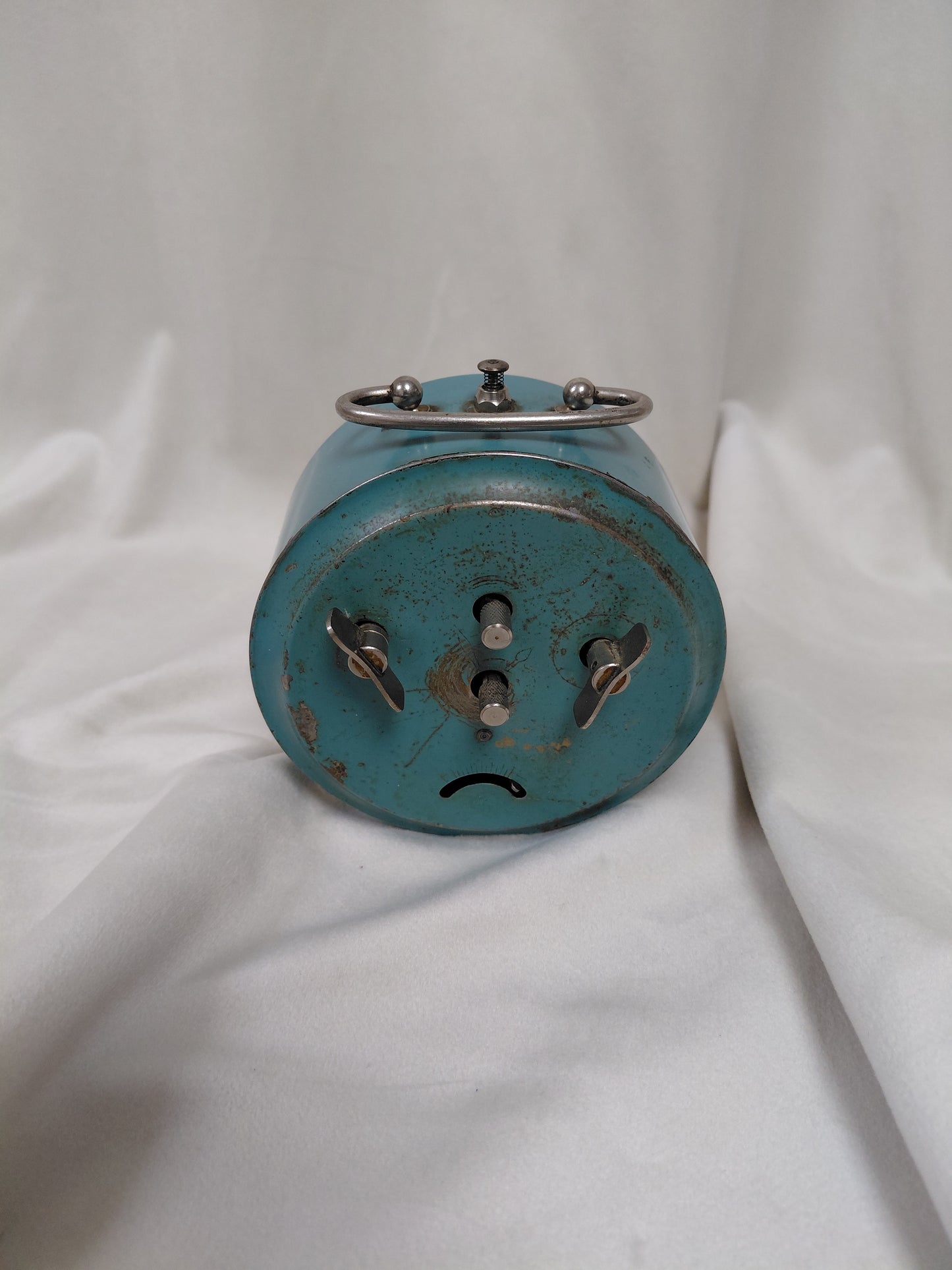 Antík vekjaraklukka (1920-1930s), Made in Czechoslovakia