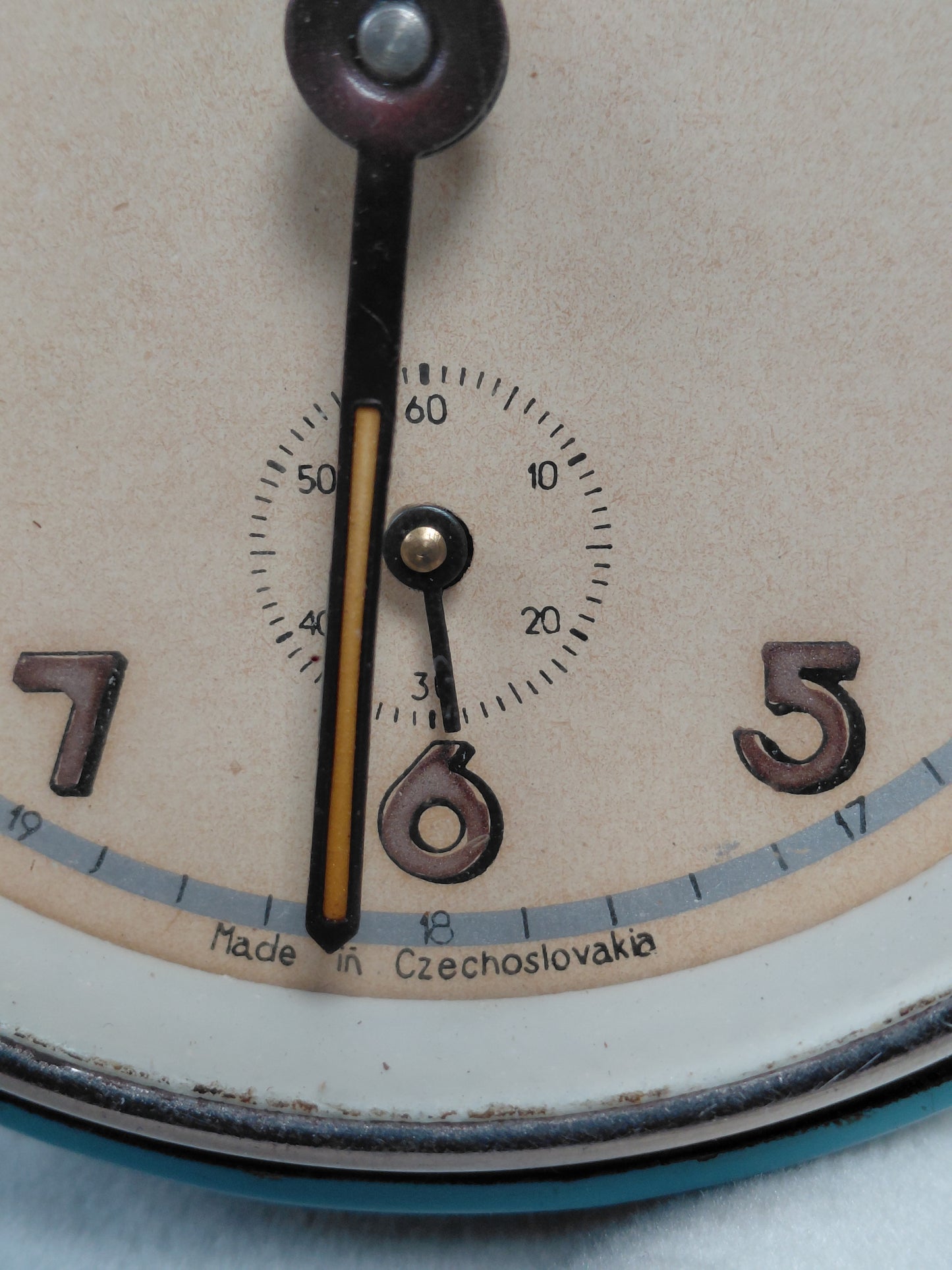 Antík vekjaraklukka (1920-1930s), Made in Czechoslovakia