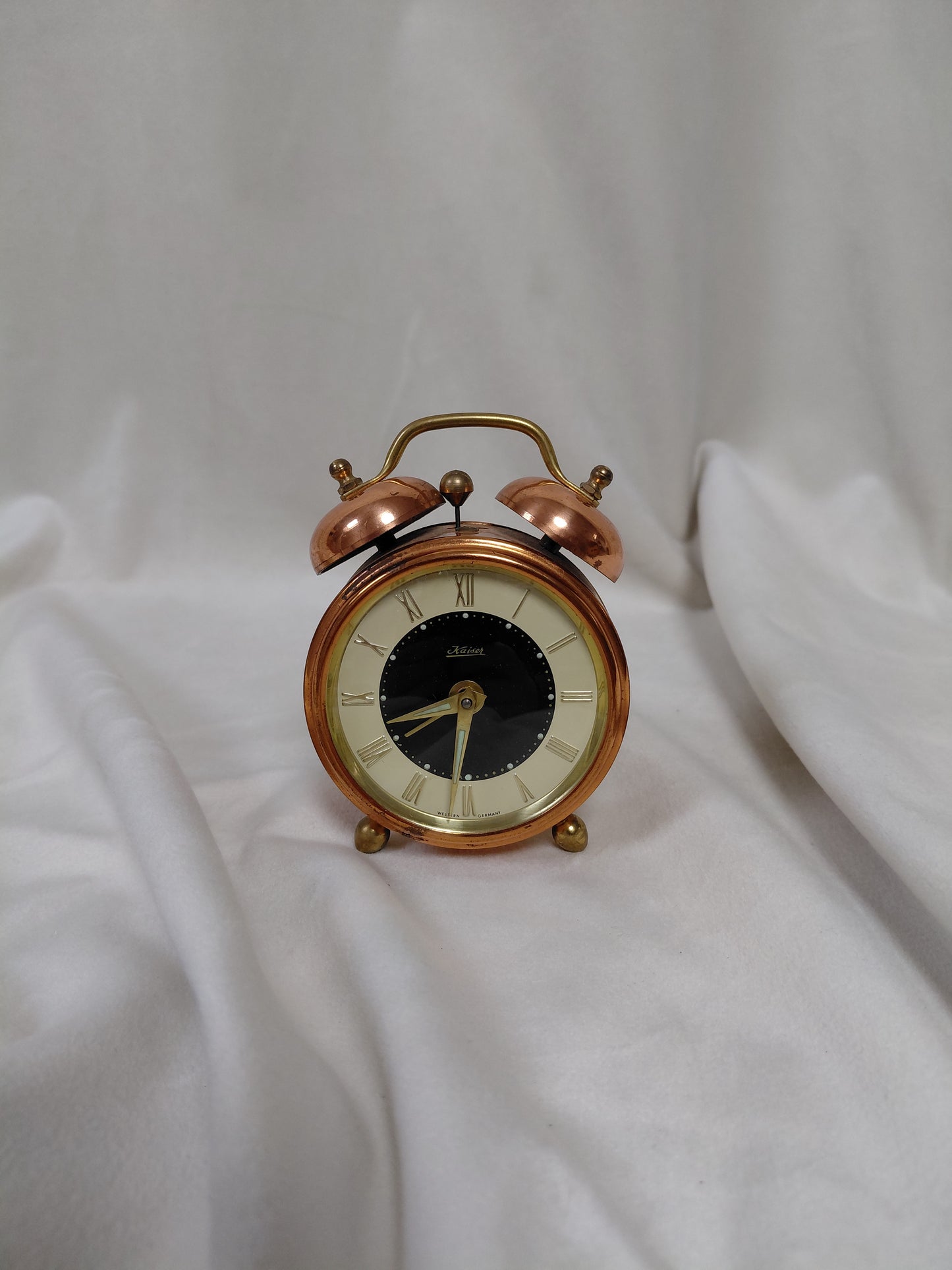 Vintage vekjaraklukka (1950s), Kaiser