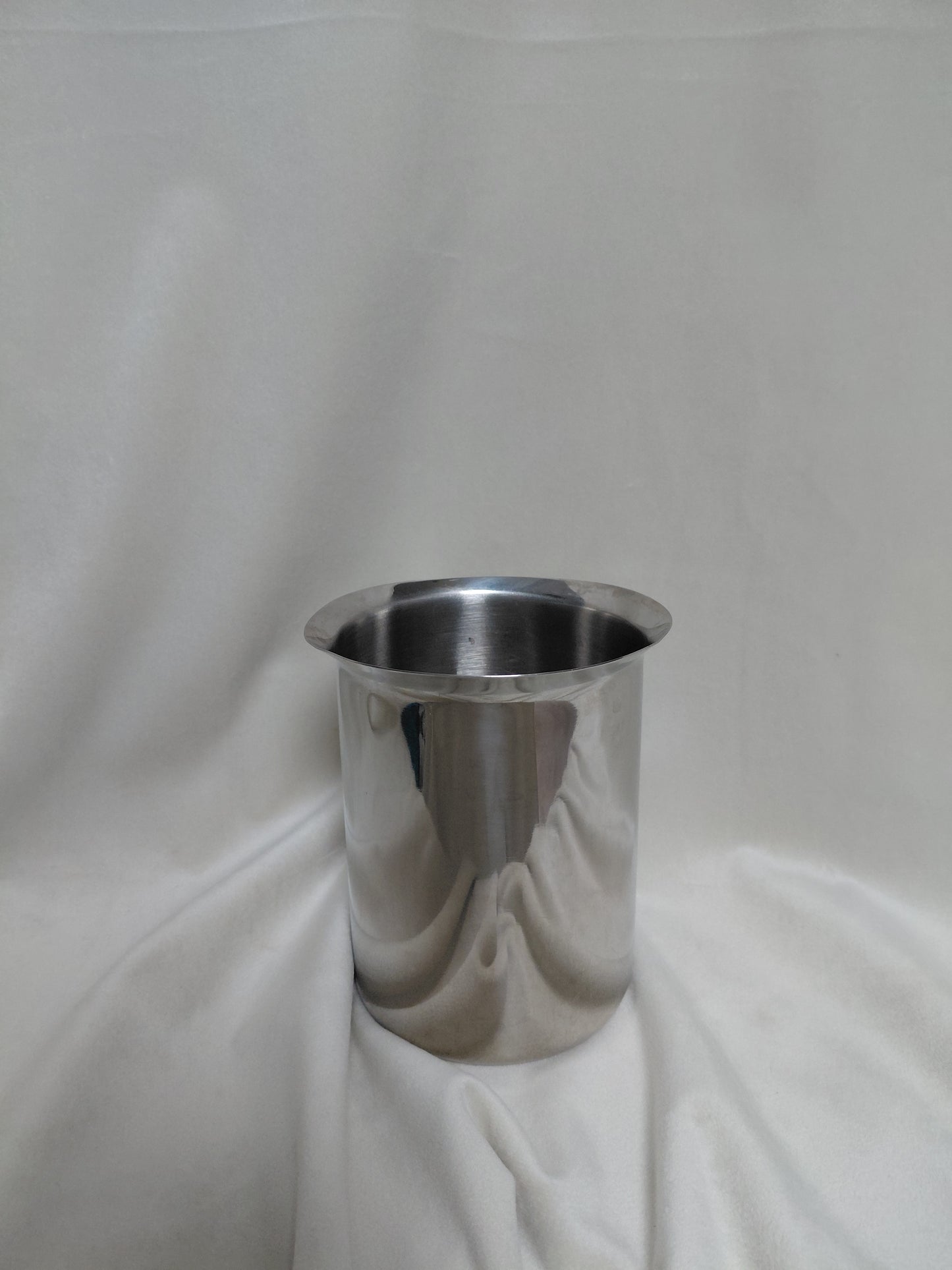 Mjólkur  kanna úr stál (hæð: 13.5 cm)