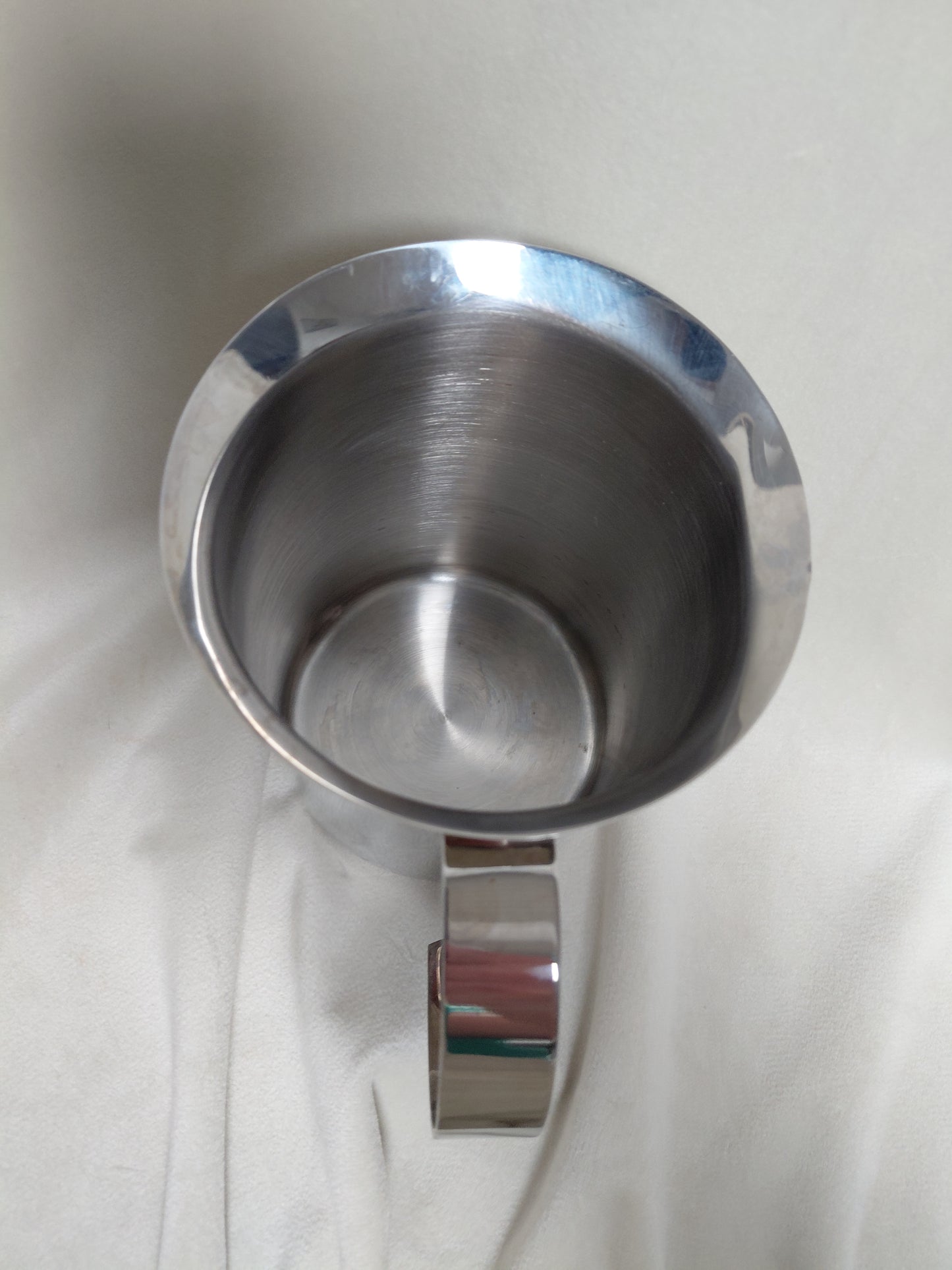 Mjólkur  kanna úr stál (hæð: 13.5 cm)