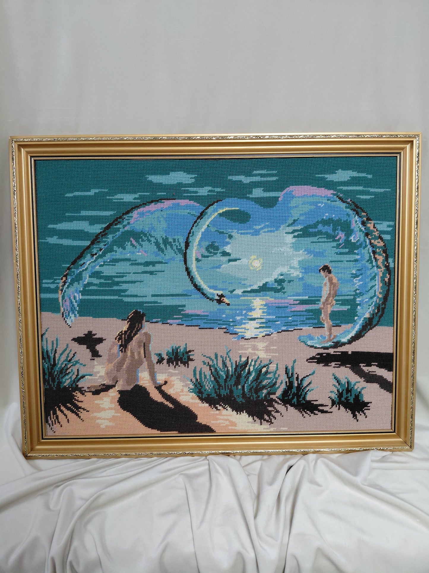 Vintage handsaumuð mynd "Lada og Svanurinn" (1970s), Lada & svanurinn