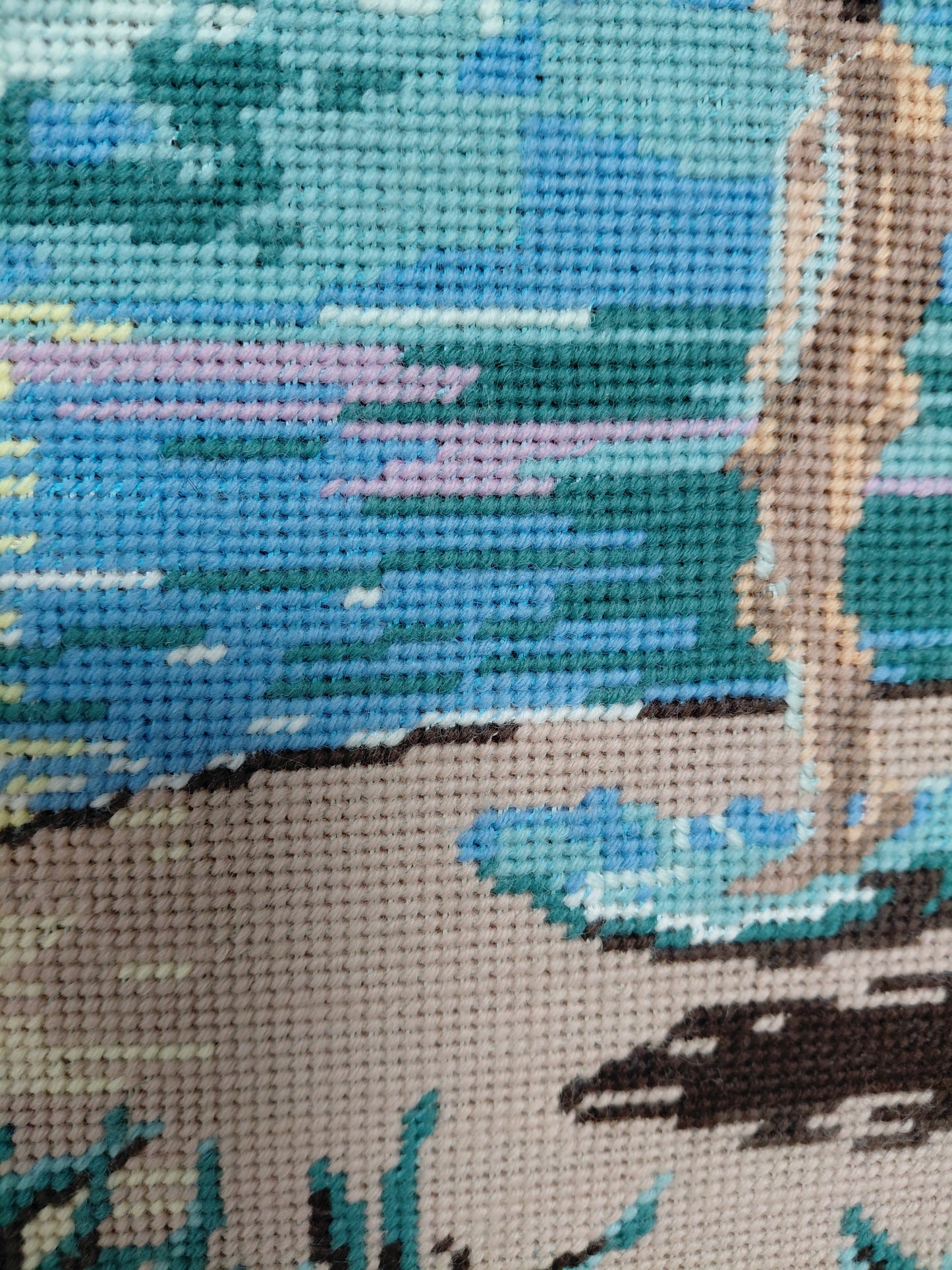 Vintage handsaumuð mynd "Lada og Svanurinn" (1970s), Lada & svanurinn