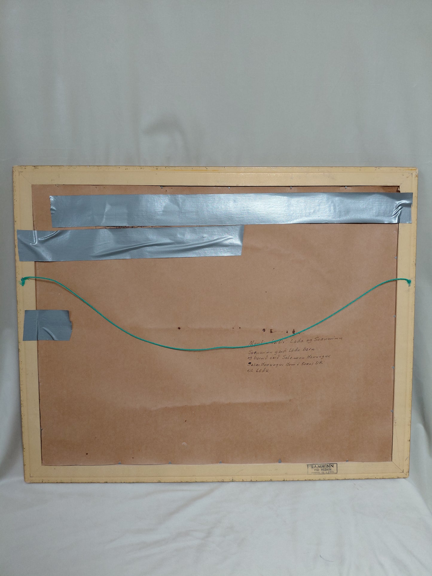 Vintage handsaumuð mynd "Lada og Svanurinn" (1970s), Lada & svanurinn