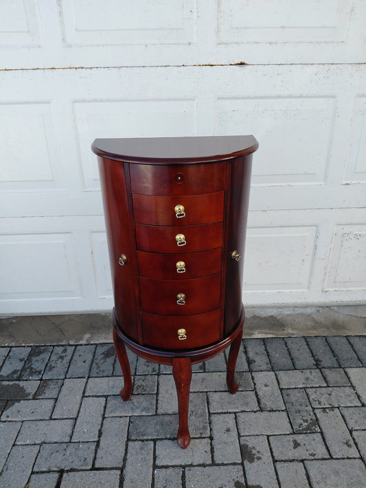 Vintage skartgripaskápur (1986), Draumland