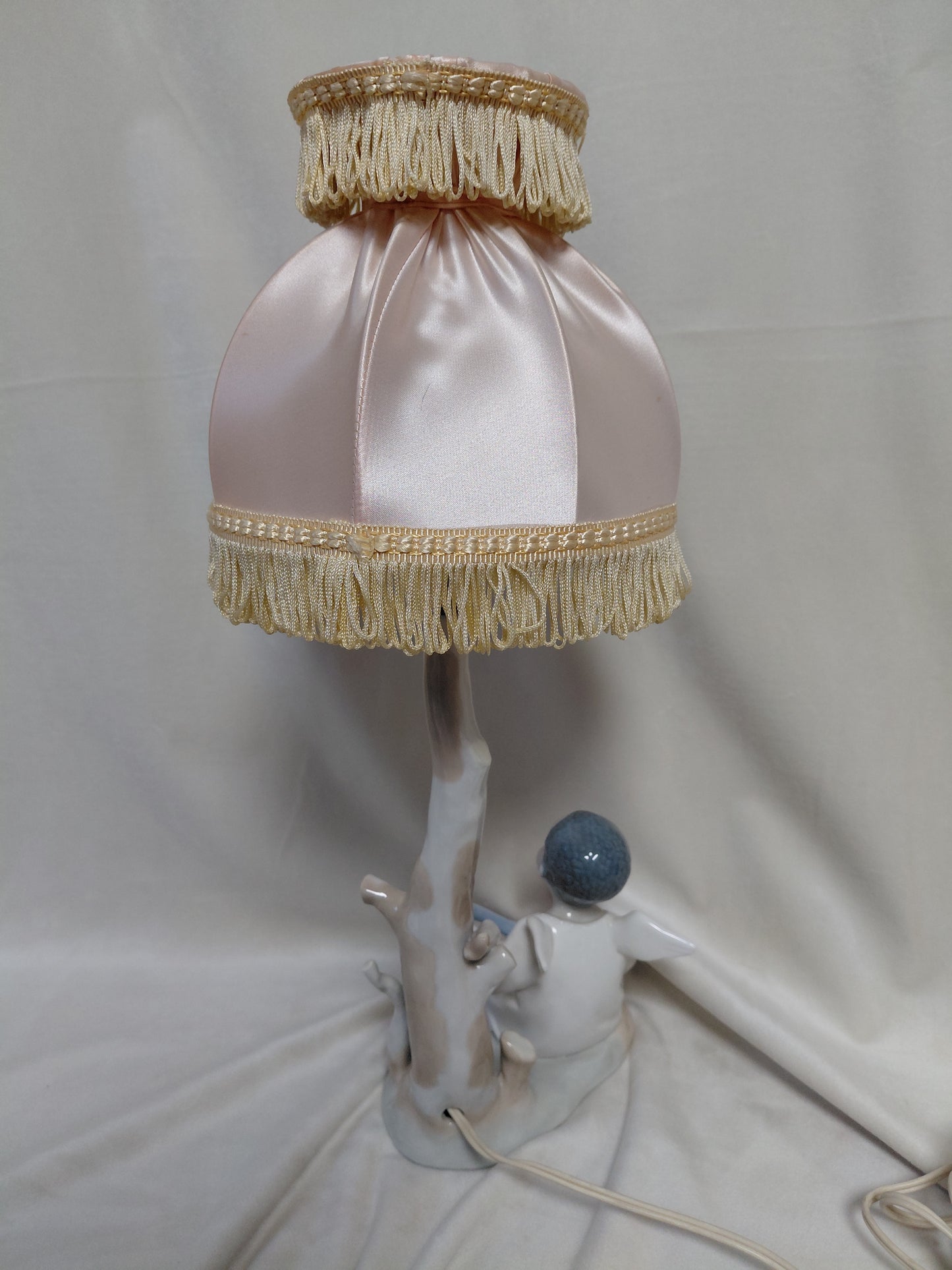 Vintage styttu lampi enginn að spila á mandólín #4537, Lladro
