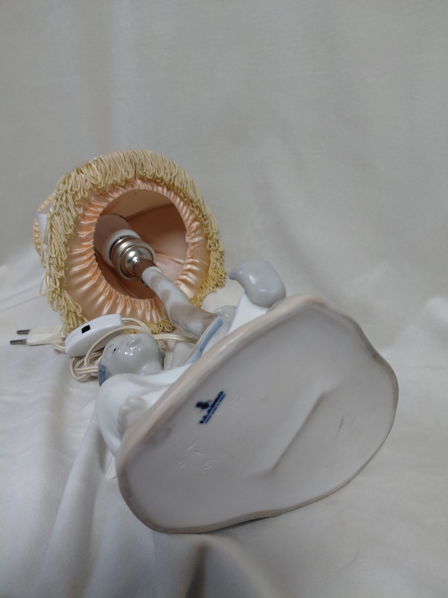 Vintage styttu lampi enginn að spila á mandólín #4537, Lladro