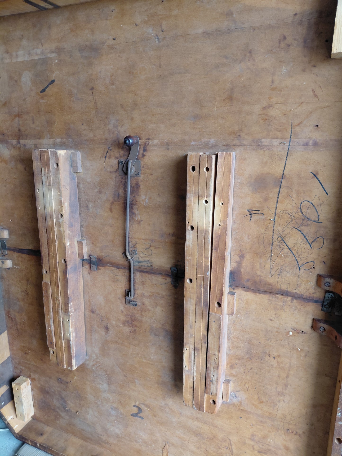 Antík eldhúsborð (1910-1950)