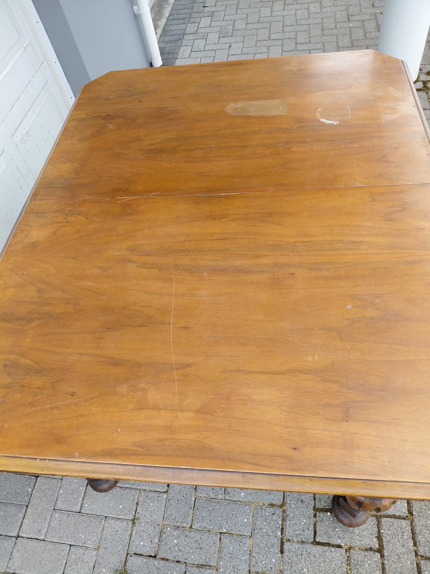 Antík eldhúsborð (1910-1950)