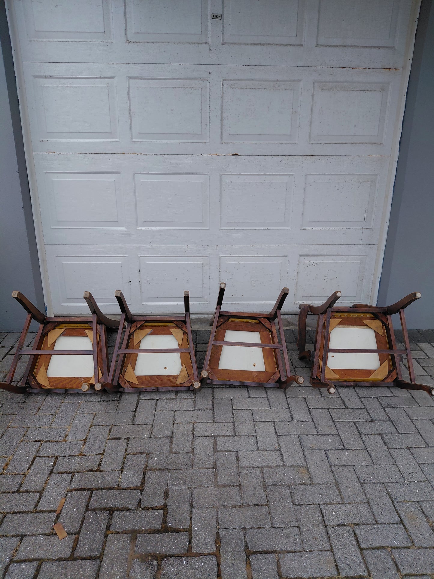 Antík eldhúsborð (1910-1950)