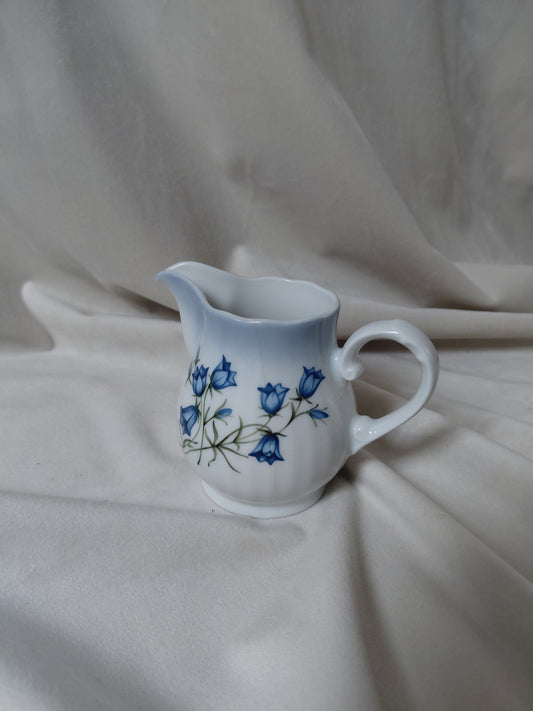 Vintage blóma rjóma kannaa #1530 Flores Caerulei (1980s), Svaneholm