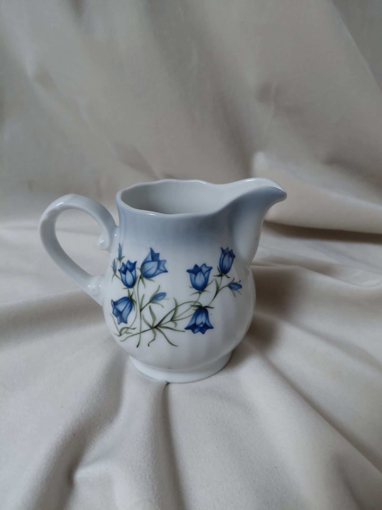 Vintage blóma rjóma kannaa #1530 Flores Caerulei (1980s), Svaneholm