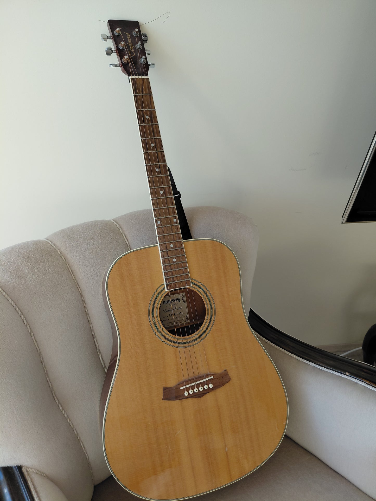 Kassagítar með strappa Discovery Deluxe series, Tanglewood DBT-DLX-D