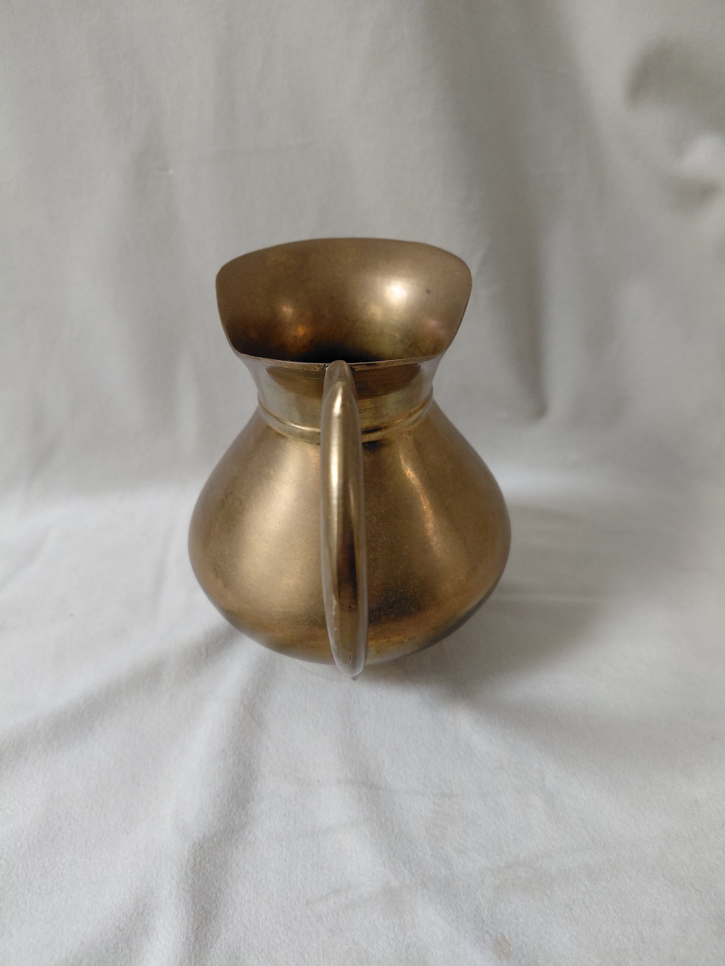 Vintage brass kanna