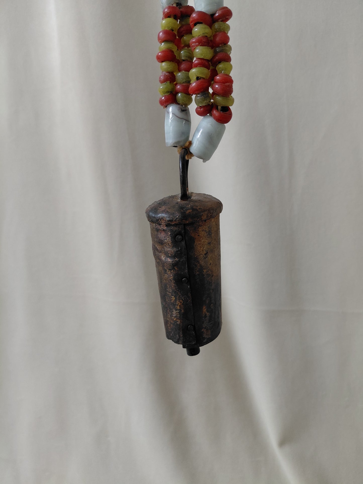 Tribal bjalla, Tribal