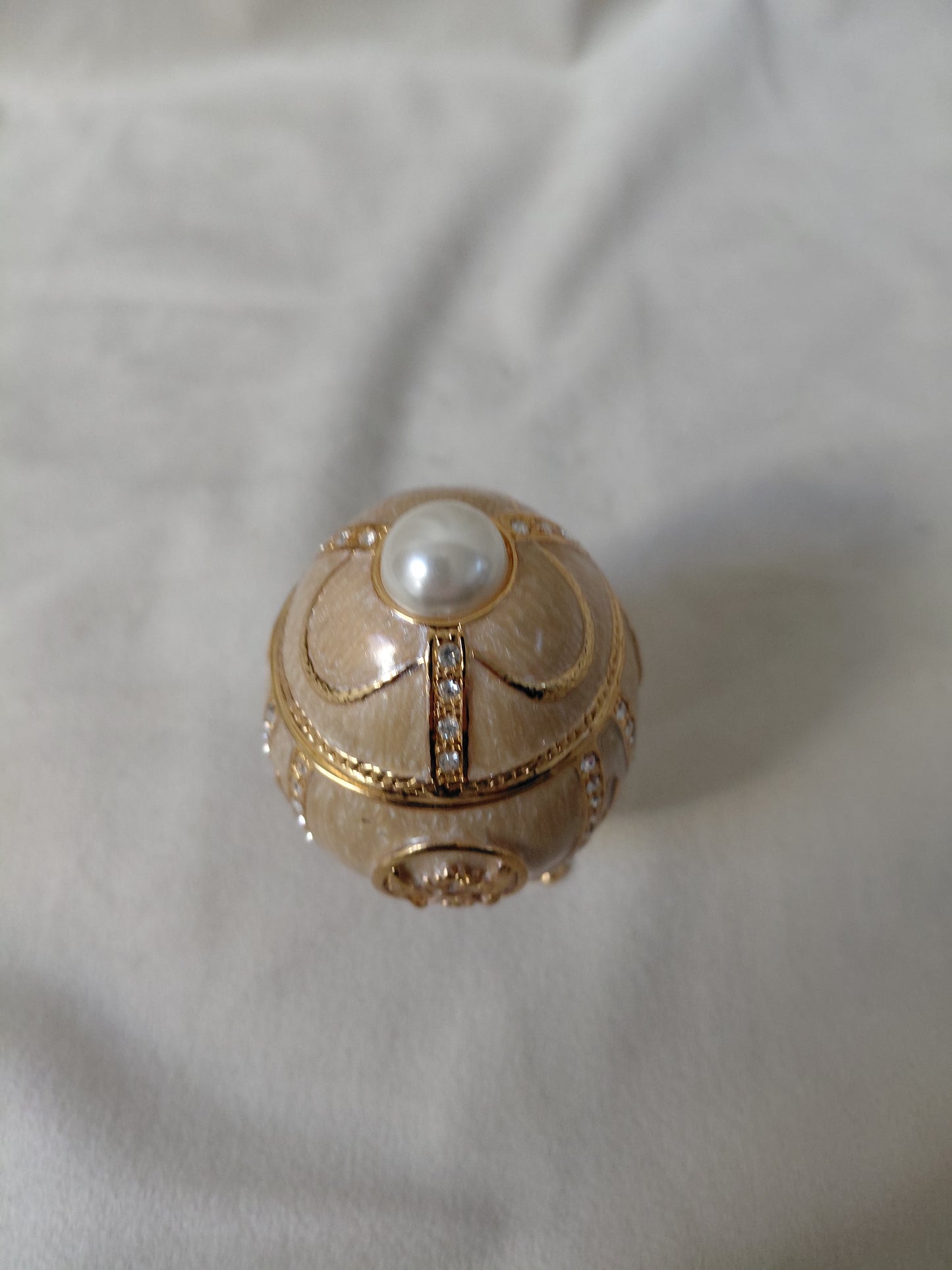 Fabergé egg (eftirlíking), AKM St. Petersuburg