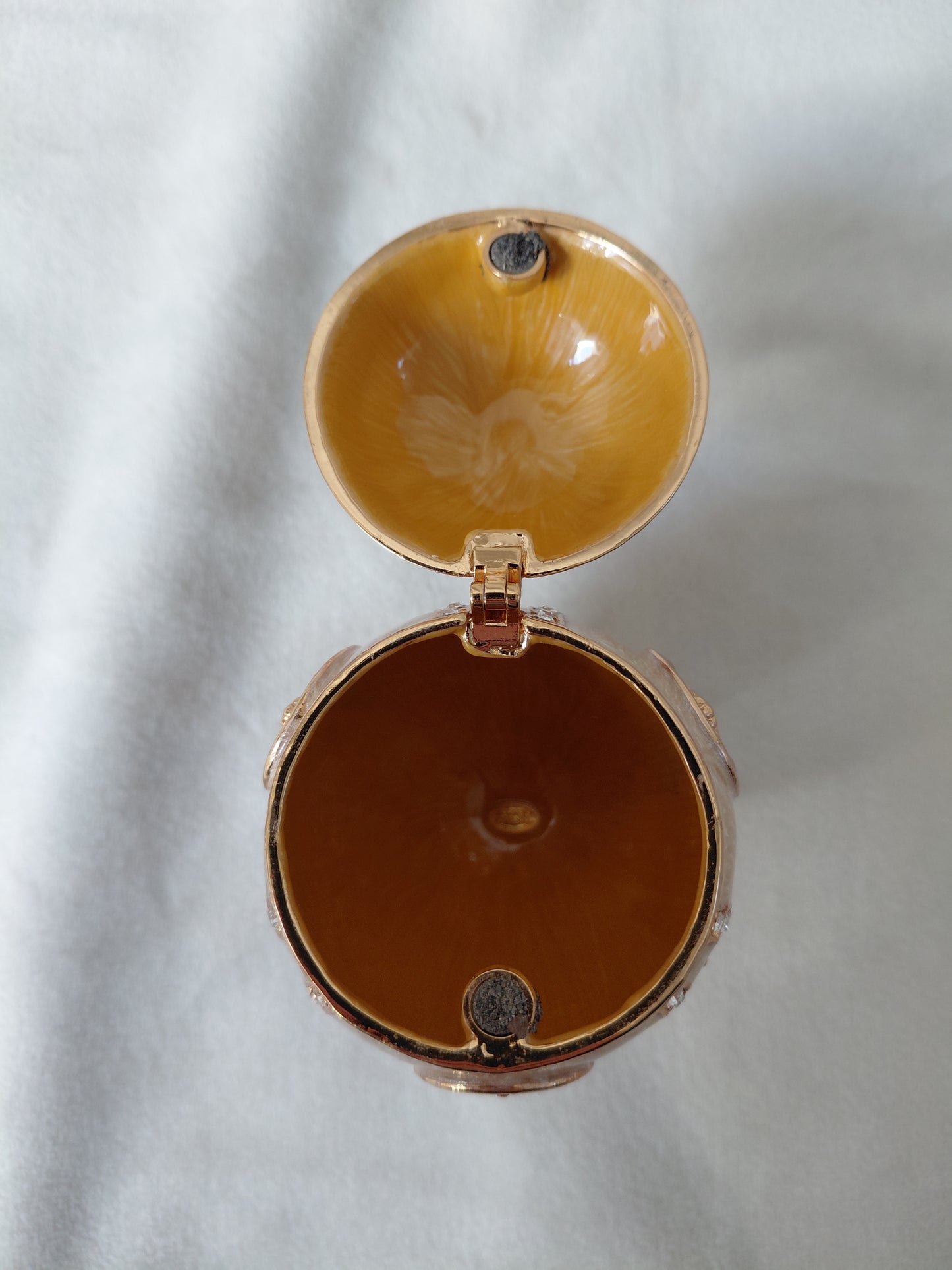 Fabergé egg (eftirlíking), AKM St. Petersuburg