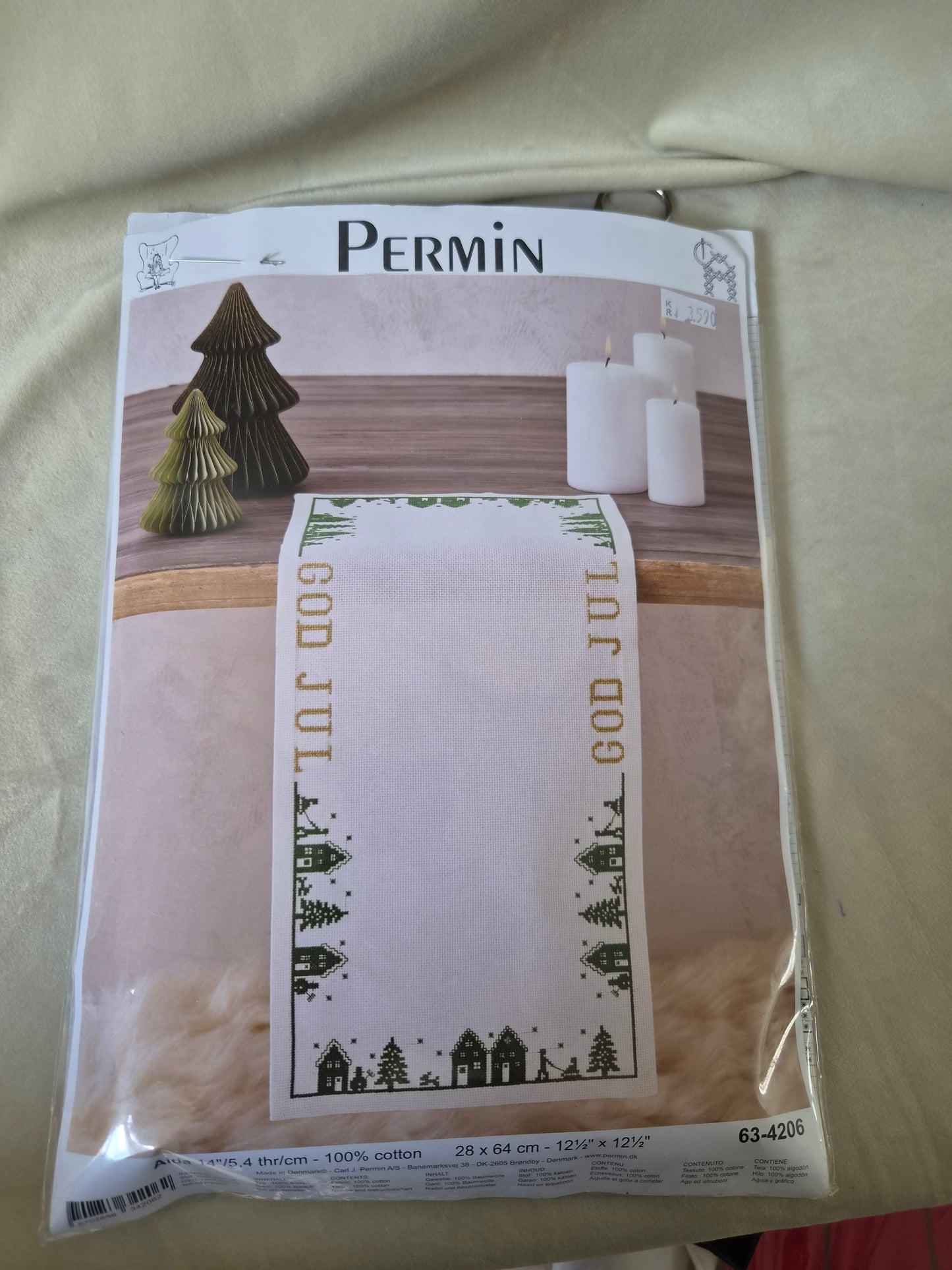 Jólalöber, útsaumsmynd ósaumuð, Permin