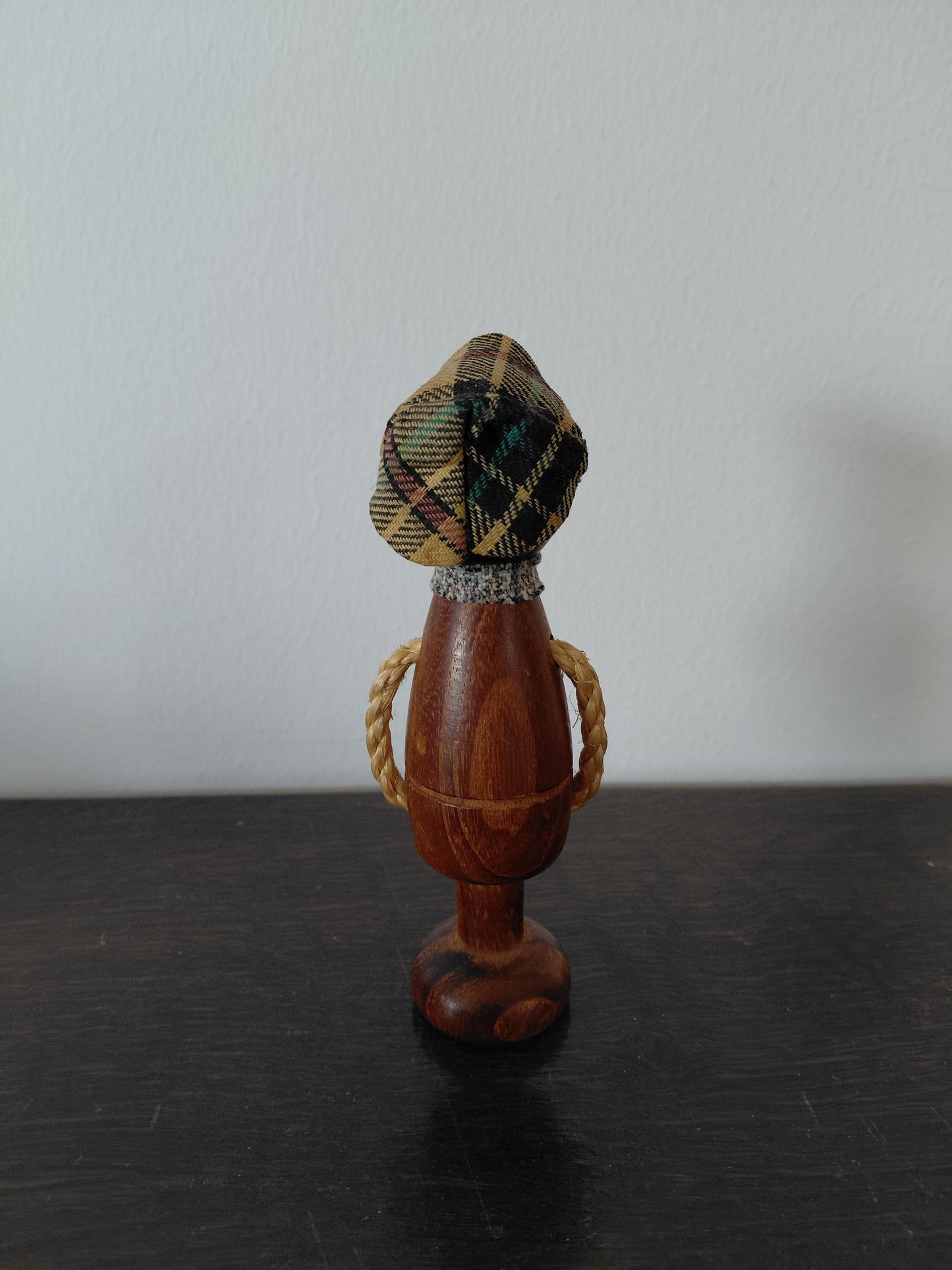 Retro flöskuopnari úr tekk (ca. 1960), vintage