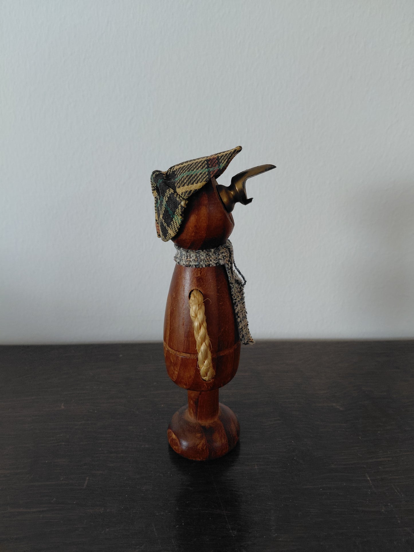Retro flöskuopnari úr tekk (ca. 1960), vintage