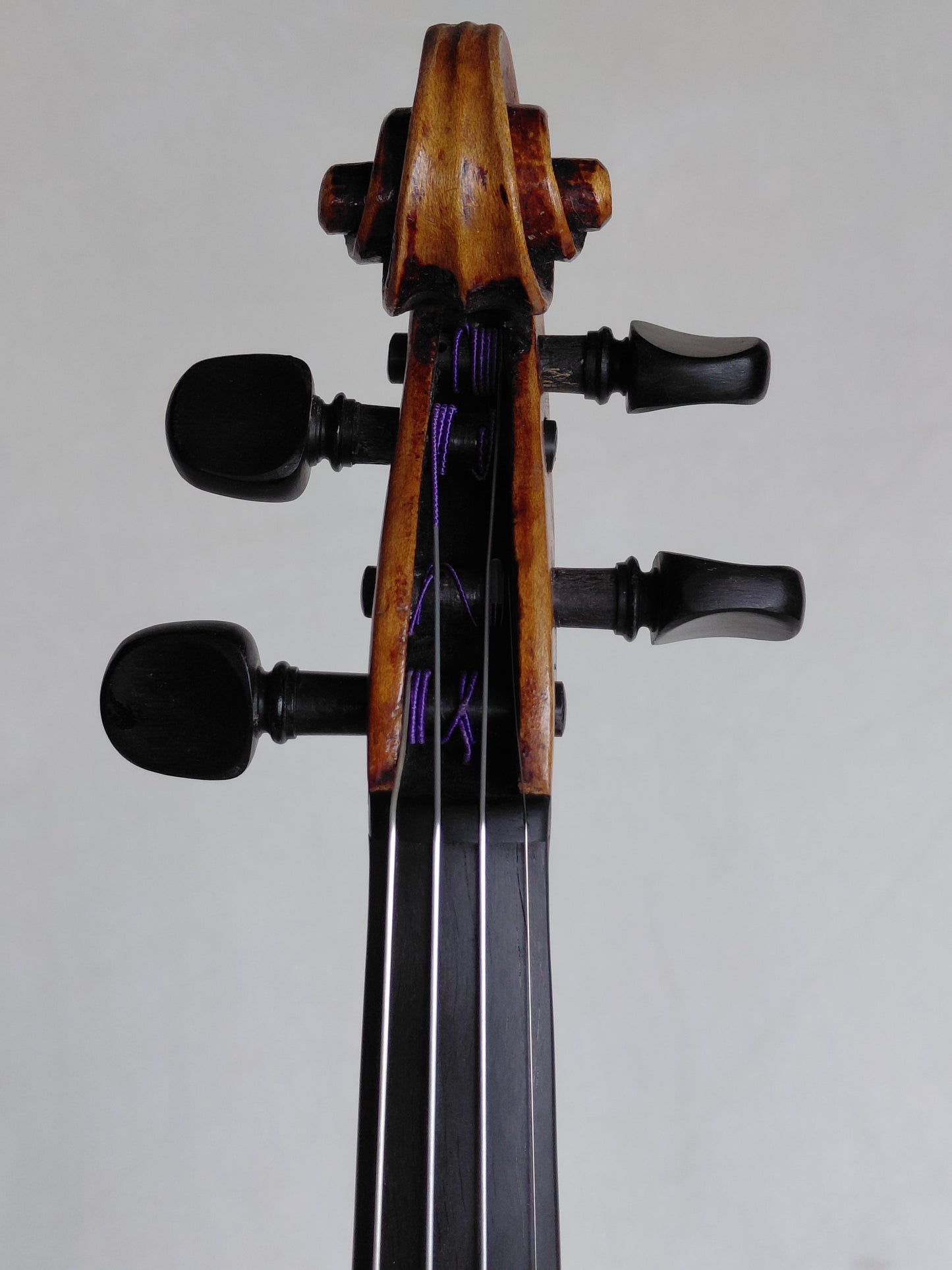 Ensk fiðla (byrjun 20. aldar), Hugo Baille / Unknown maker