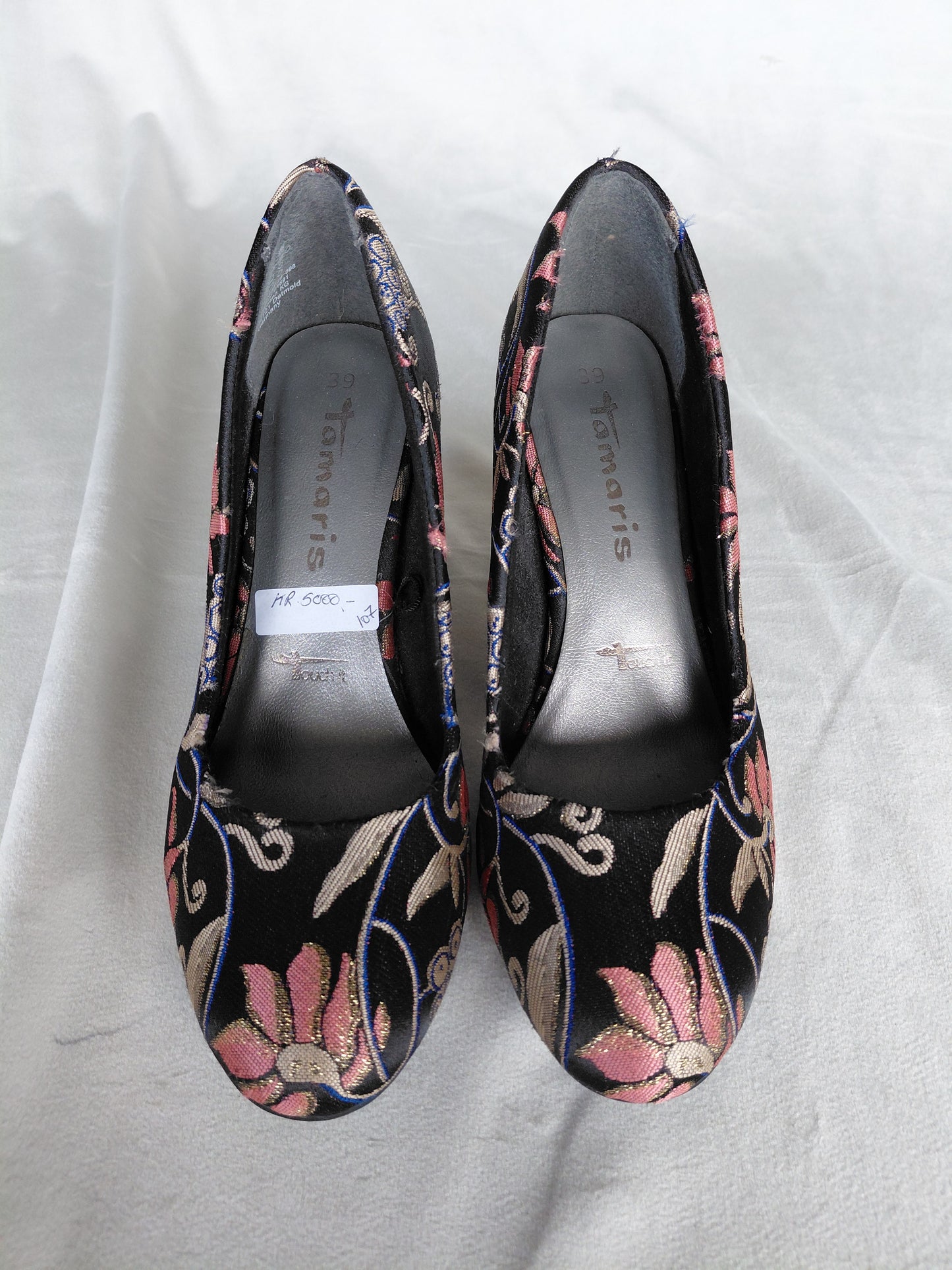 Hæla skór með blóma munstri, EUR 39, Tamaris