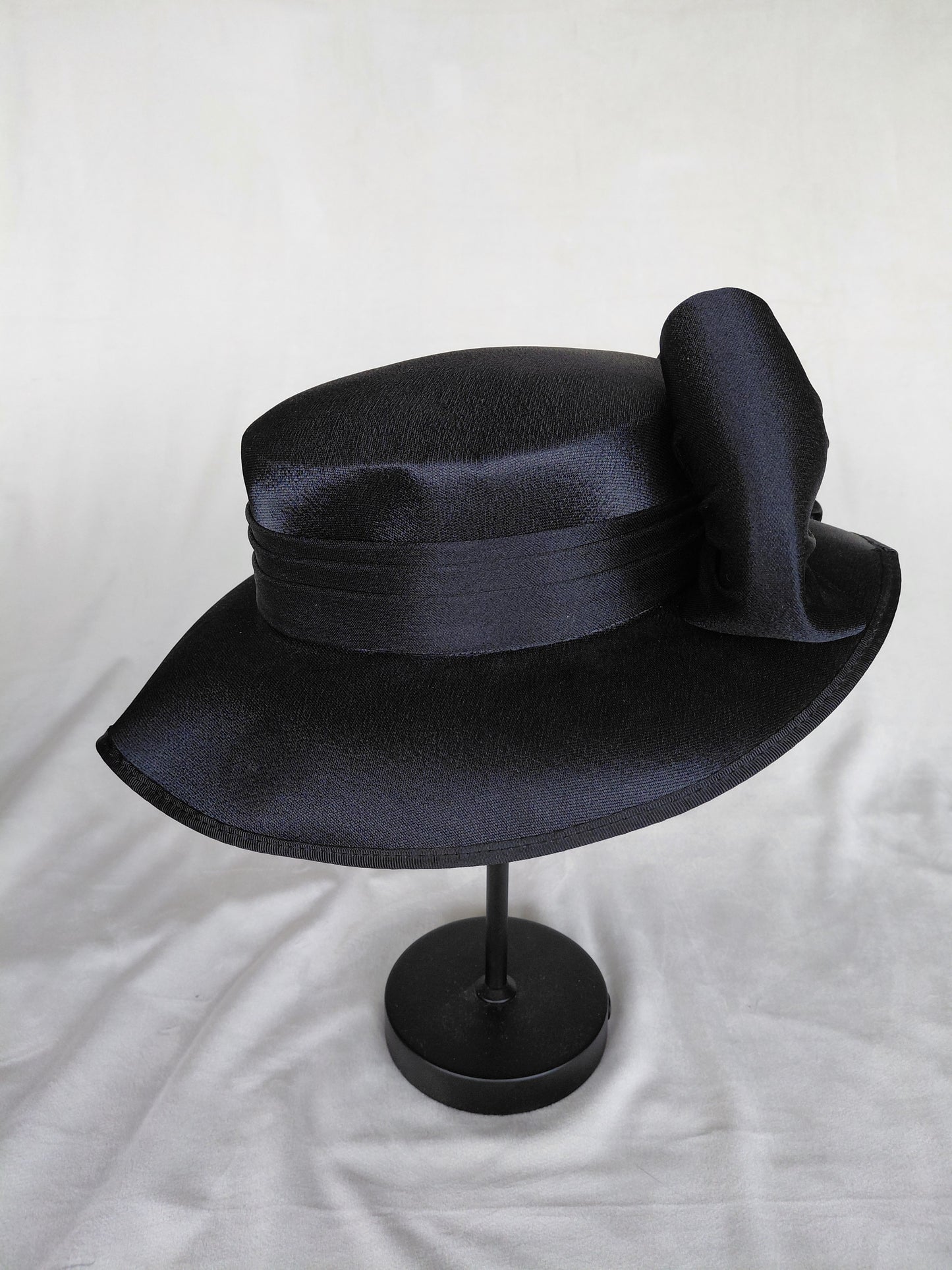 Vintage Calotte hattur (1975-1985), Salisburys