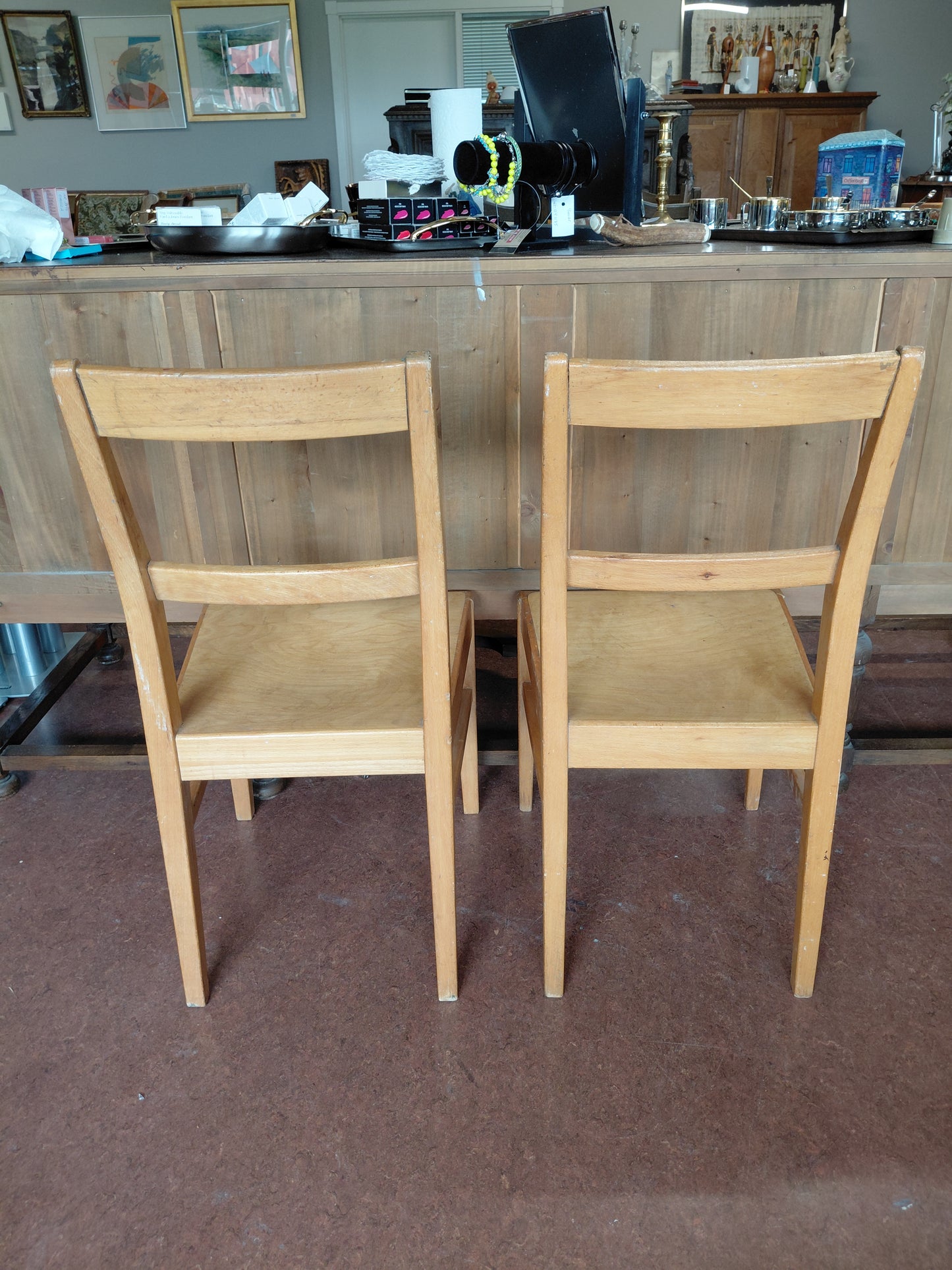 Vintage viðar barna stólar úr grunnskóla í Reykjavík, vintage