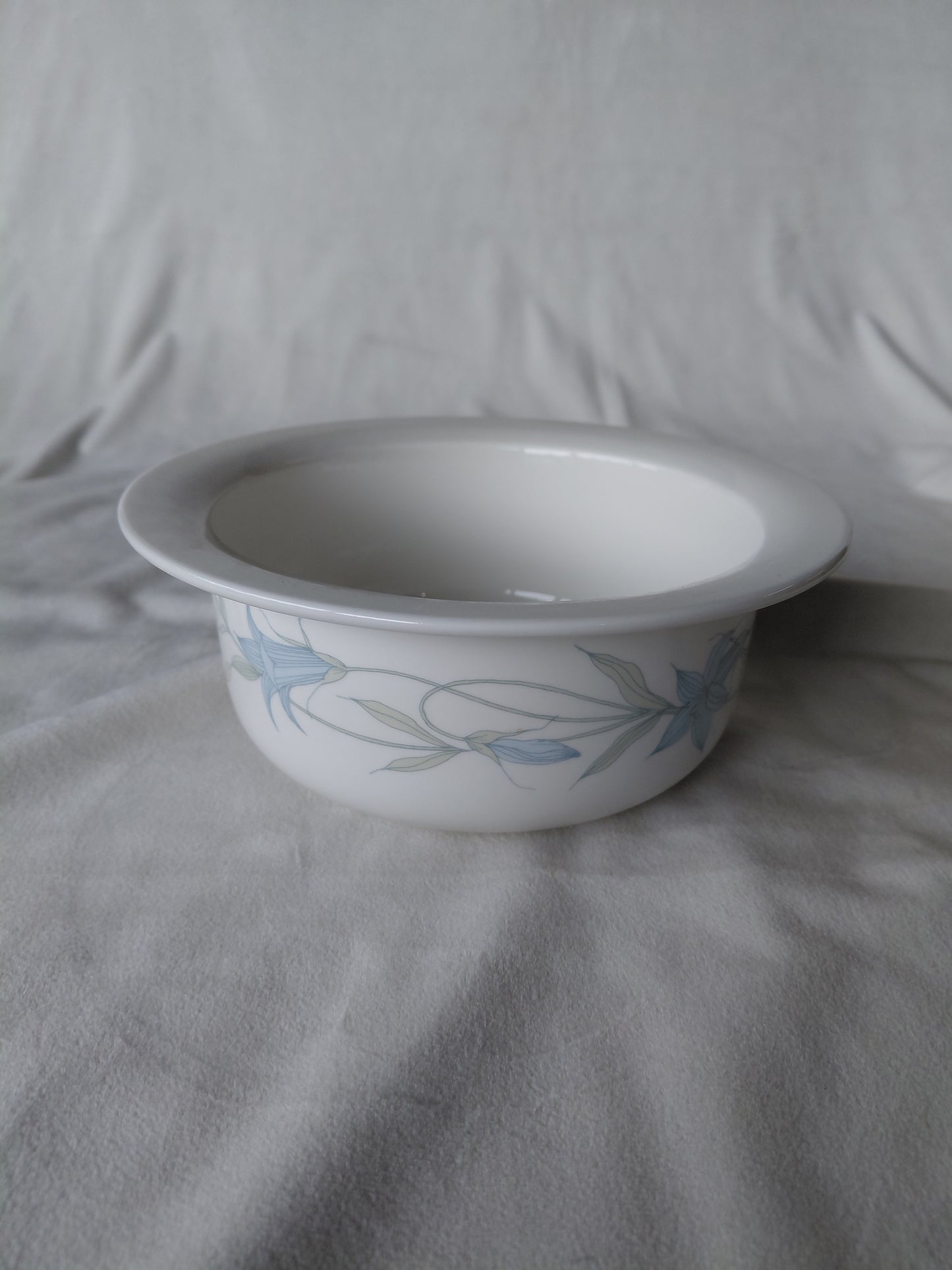 Postulíns meðlætisskálar Ø18.5 cm ""Arctica Sinikello/Bluebell" línan (seljast stakir), Arabia (Finland)