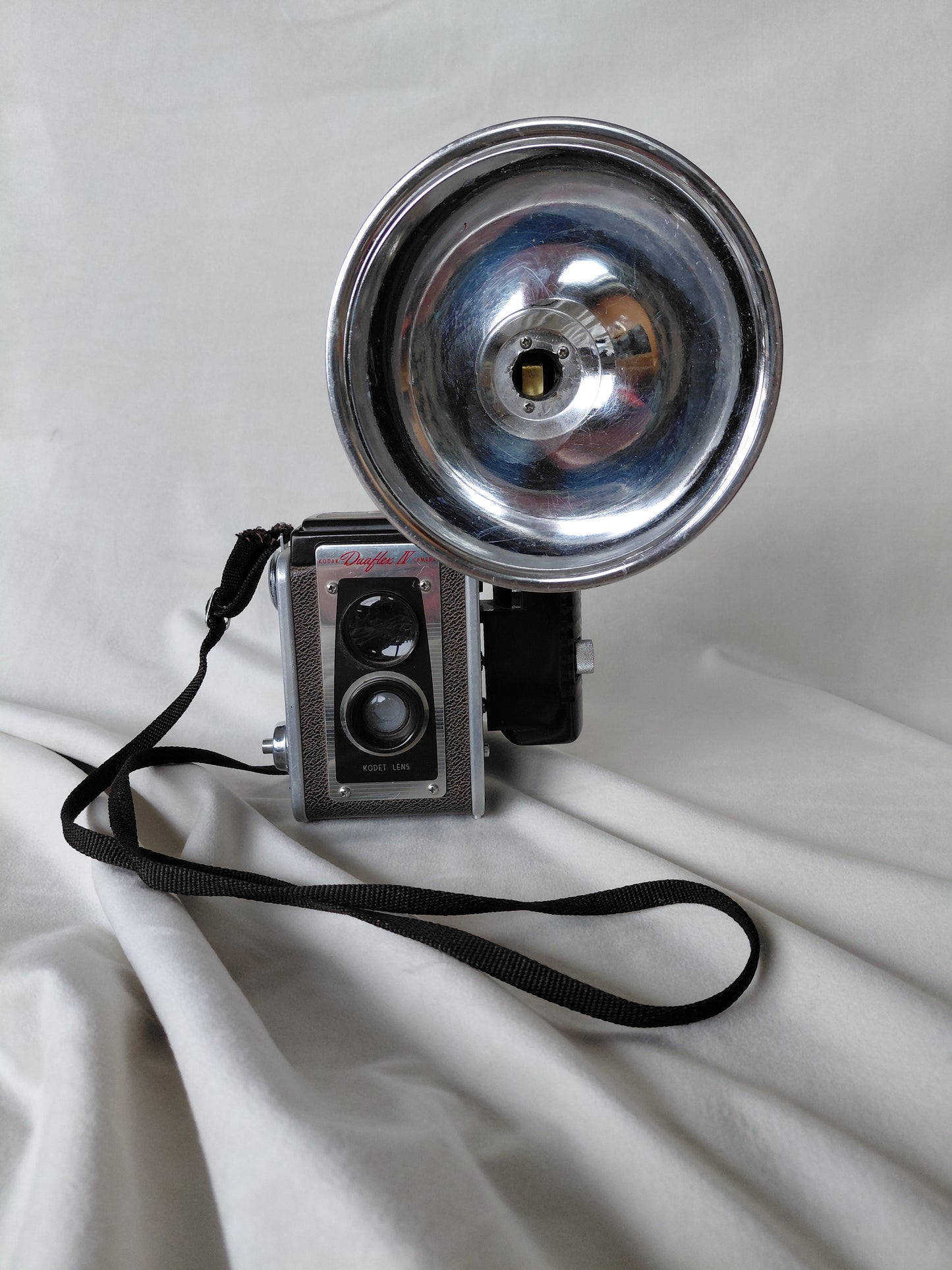 Vintage myndavél með flasshaldara Duaflex II (1950-1954), Kodak