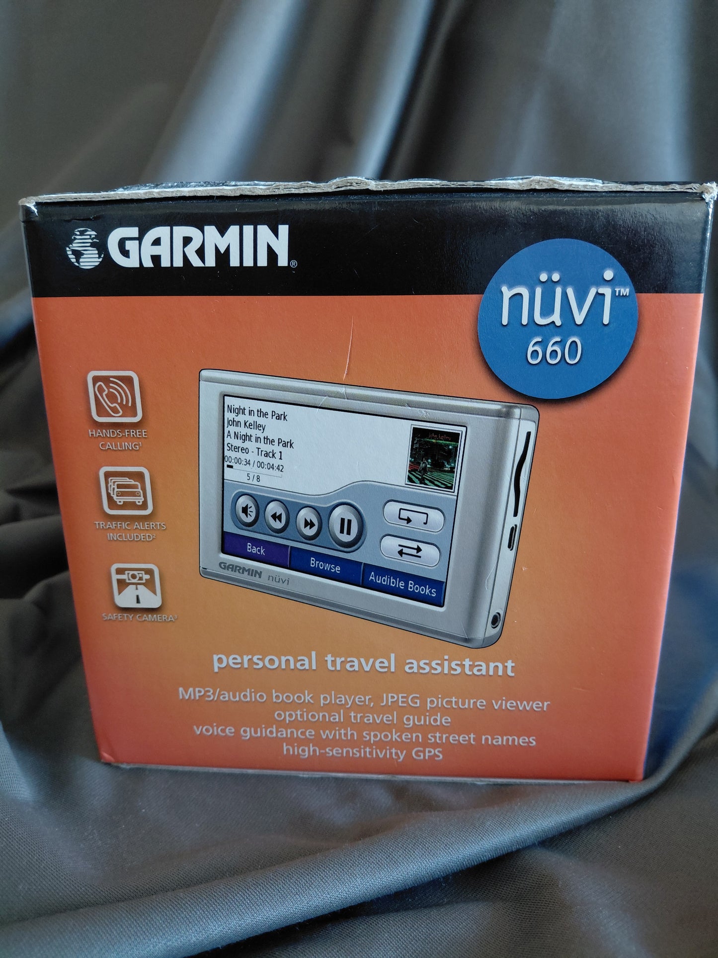 Leiðsögutæki Garmin nüvi 660, Garmin