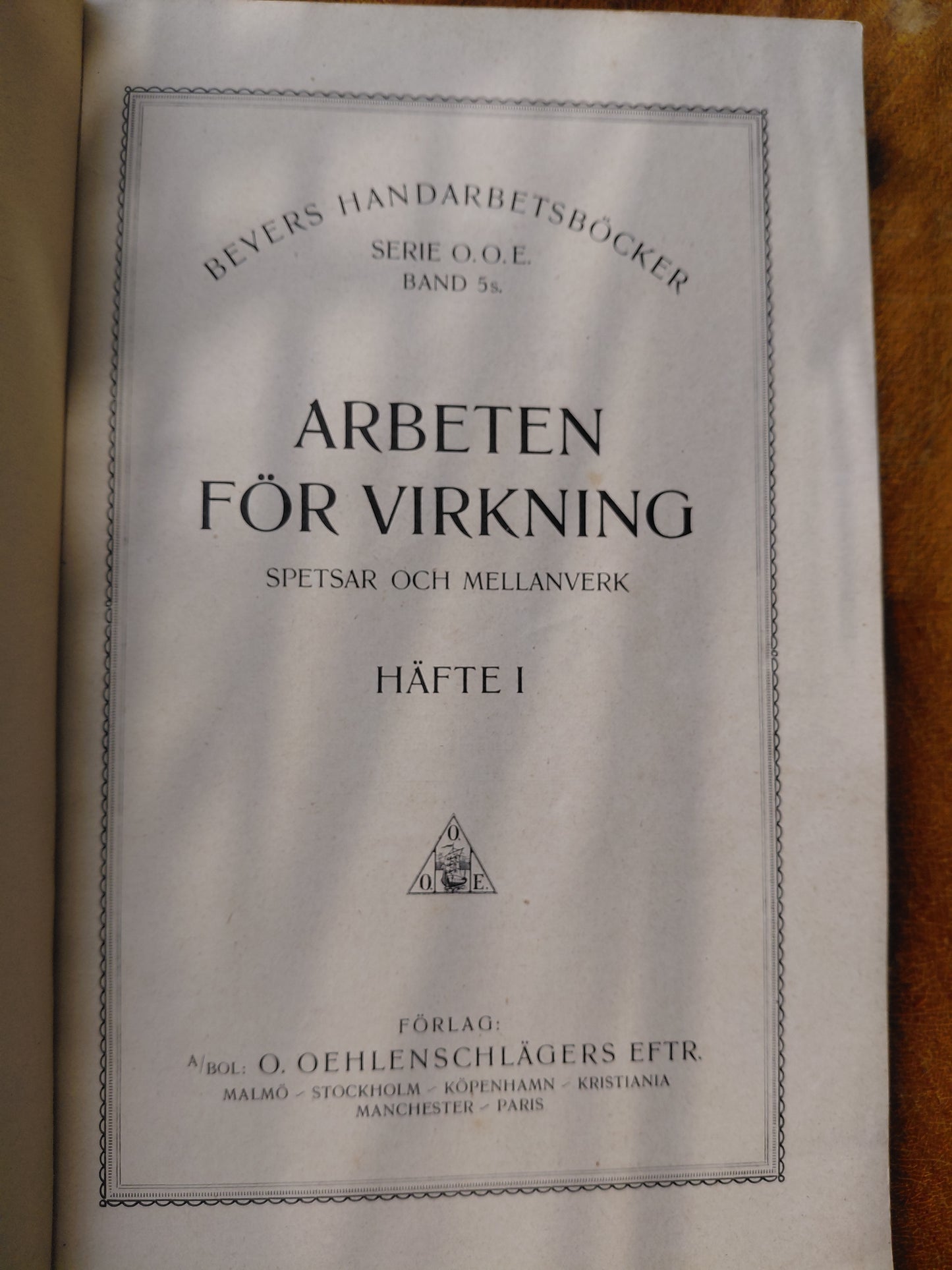 Hekluppskrifta og kennslubók (1910-1920), Beyers Handarbetsböcker (röð O.O.E.)