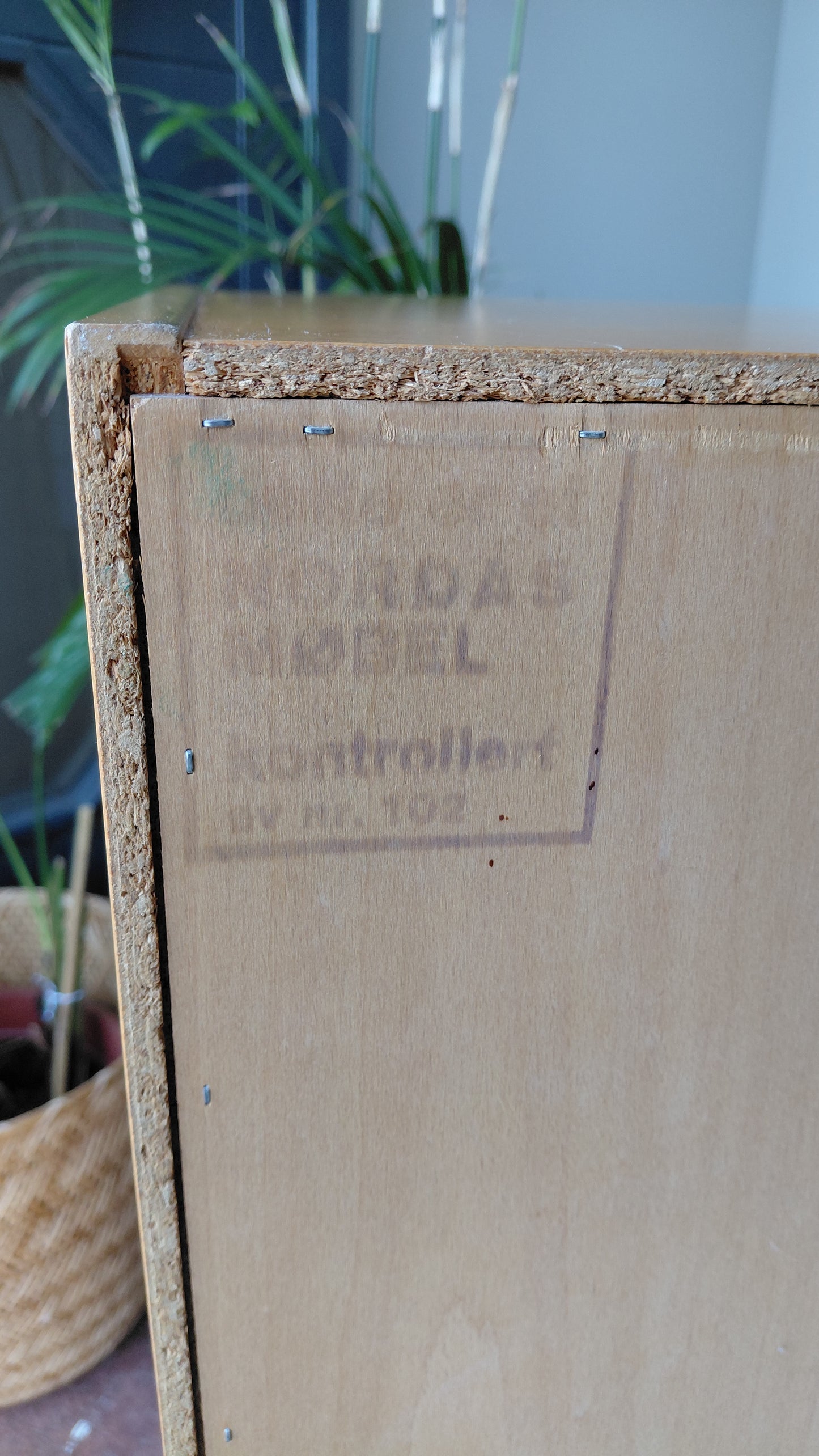 Vintage glerskápur með ljósum (1960-1970), Nordås Møbelfabrikk