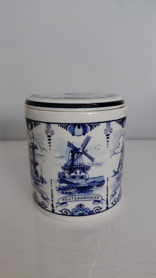 Stroopwafel- eða kexkrukka með loki, Delft Blue Made in Holland Handwork